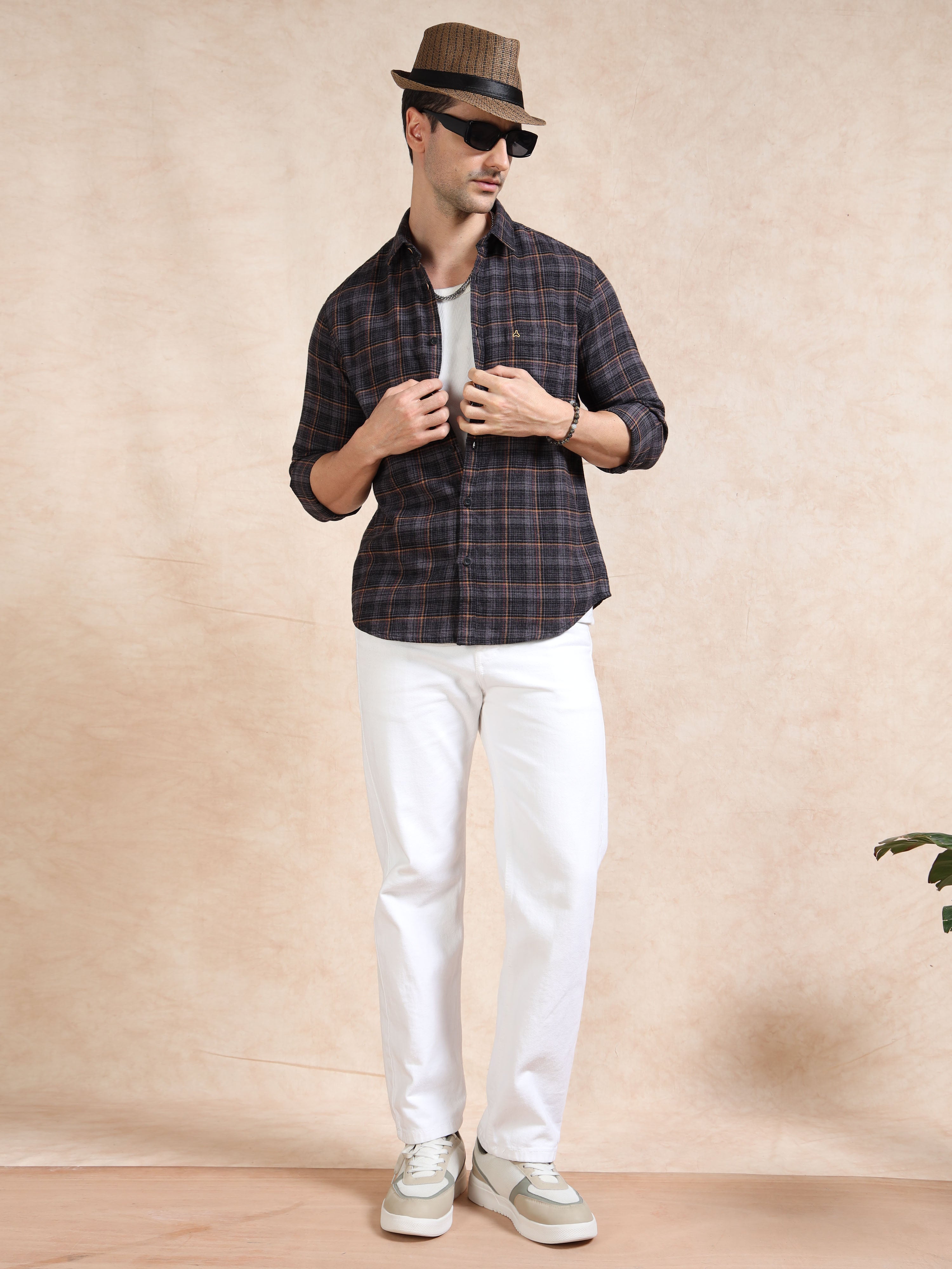 MEN'S BLACK BRUSHING CHECKS SLIM FIT SHIRT