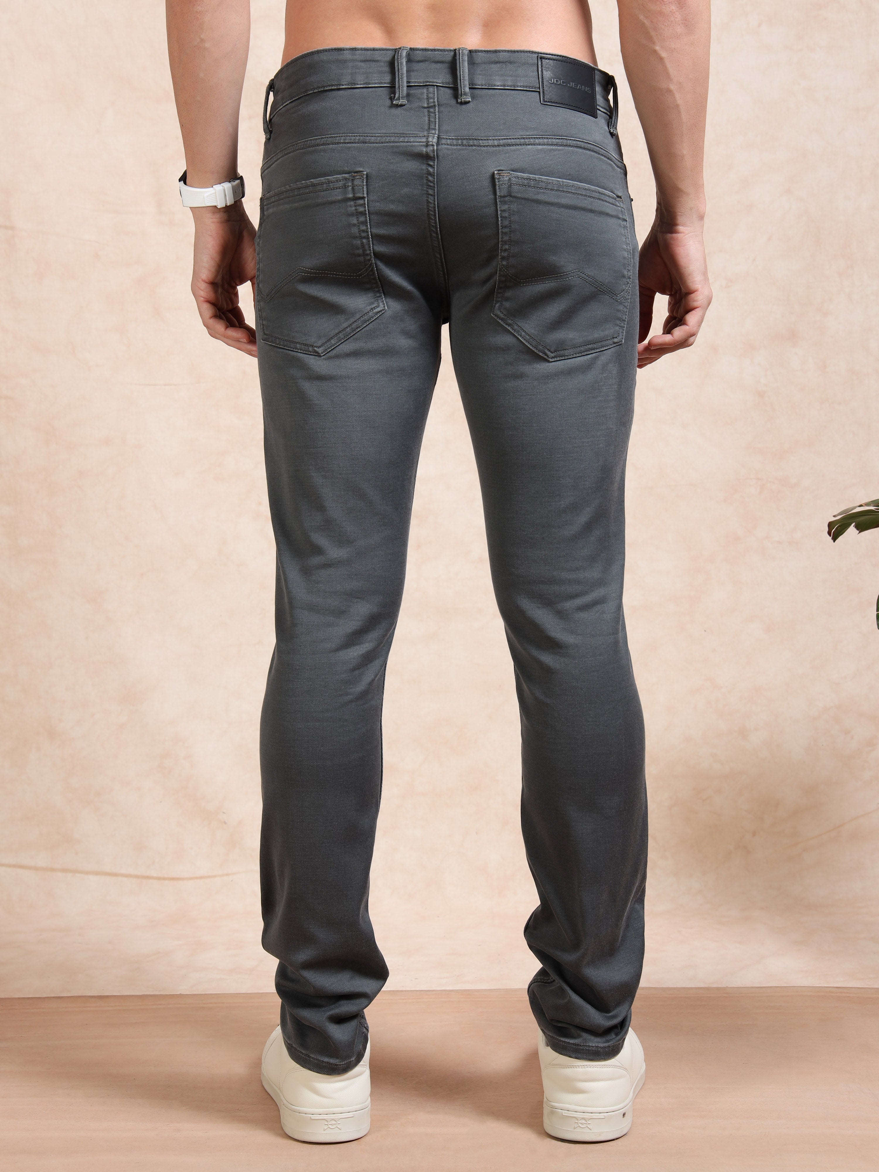 MEN'S GREY SOLID SLIM FIT JEANS