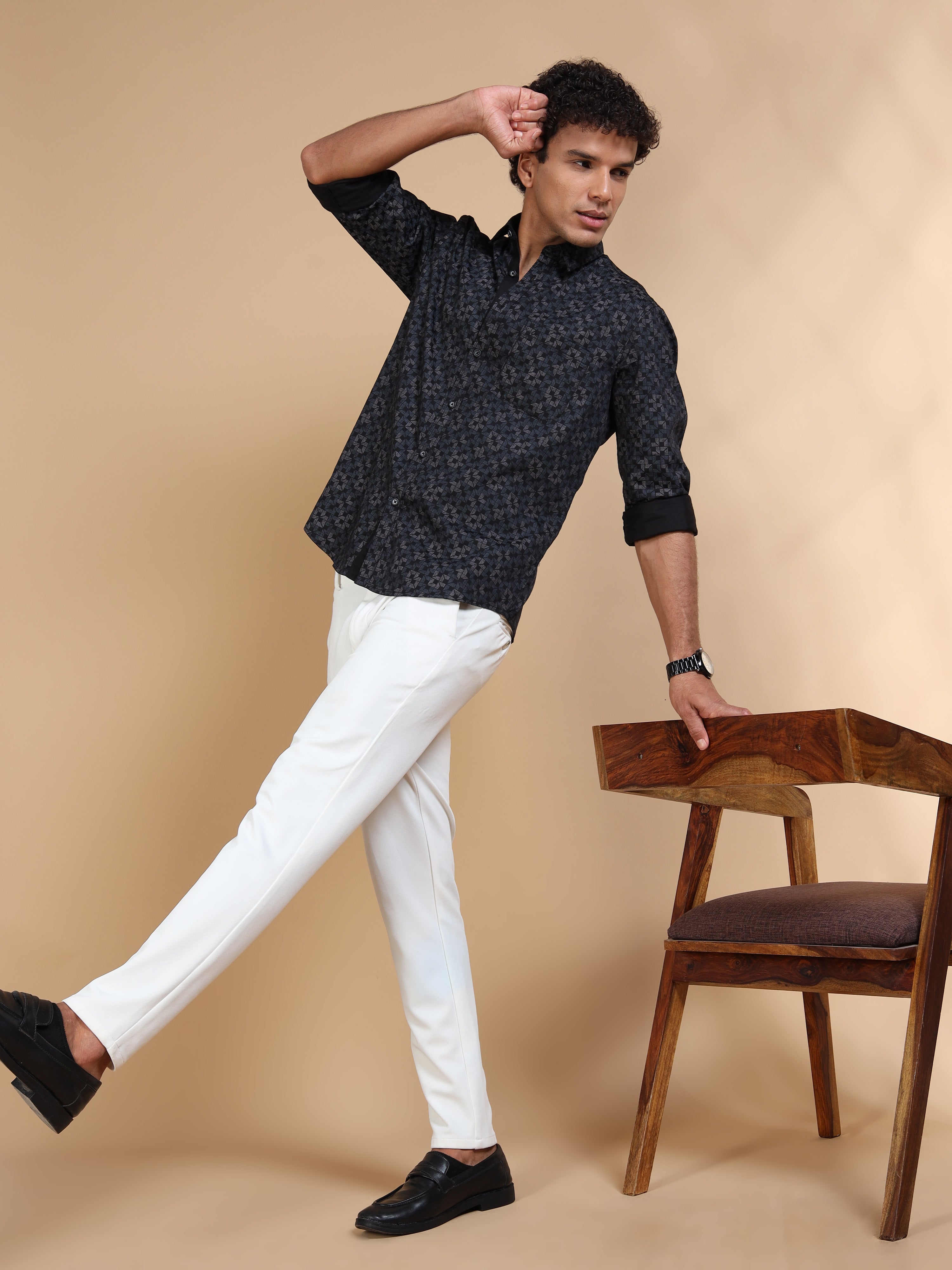 MEN'S BLACK PRINT SLIM FIT SHIRT