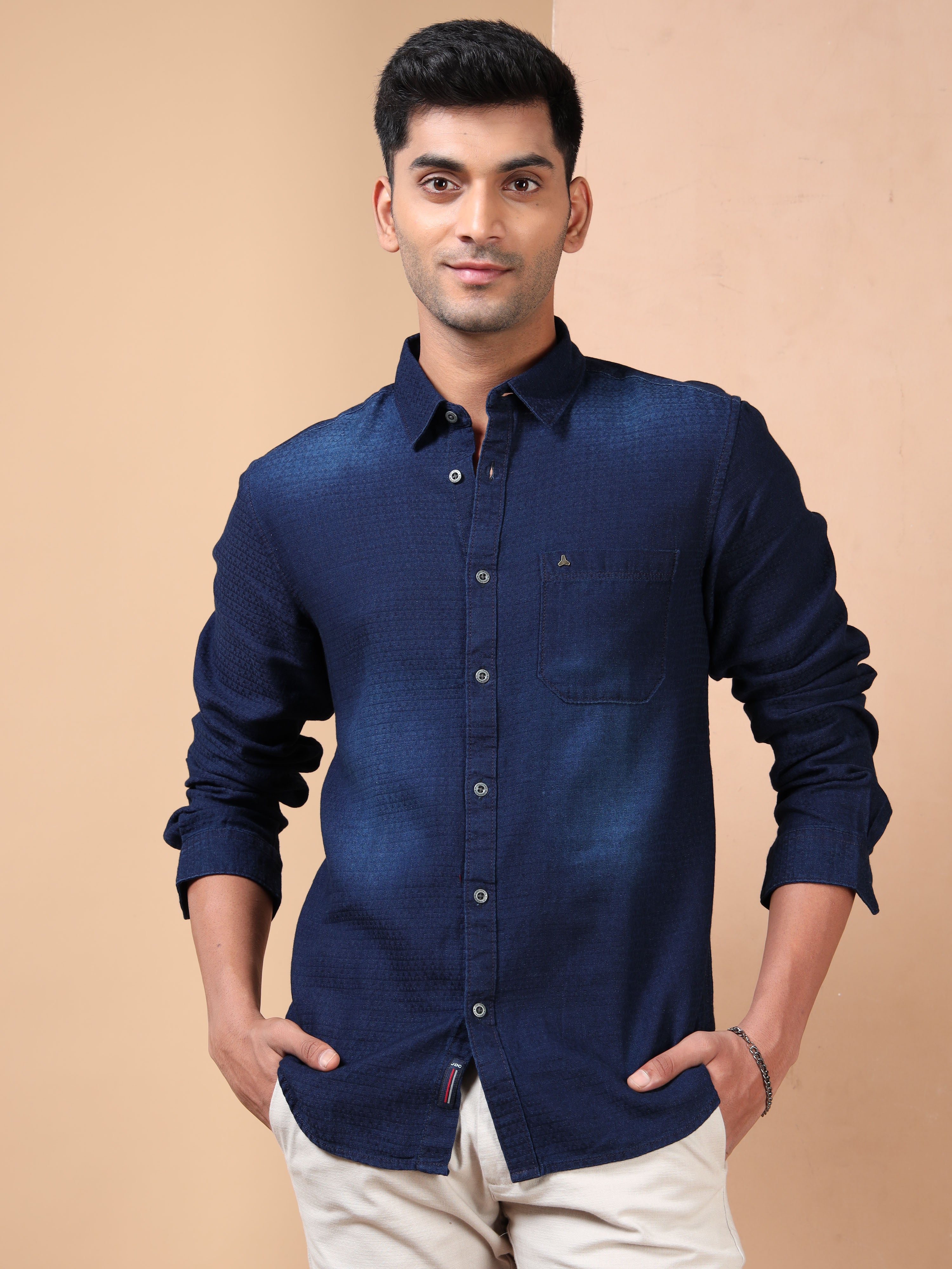 MEN'S INDIGO SOLID SLIM FIT SHIRT