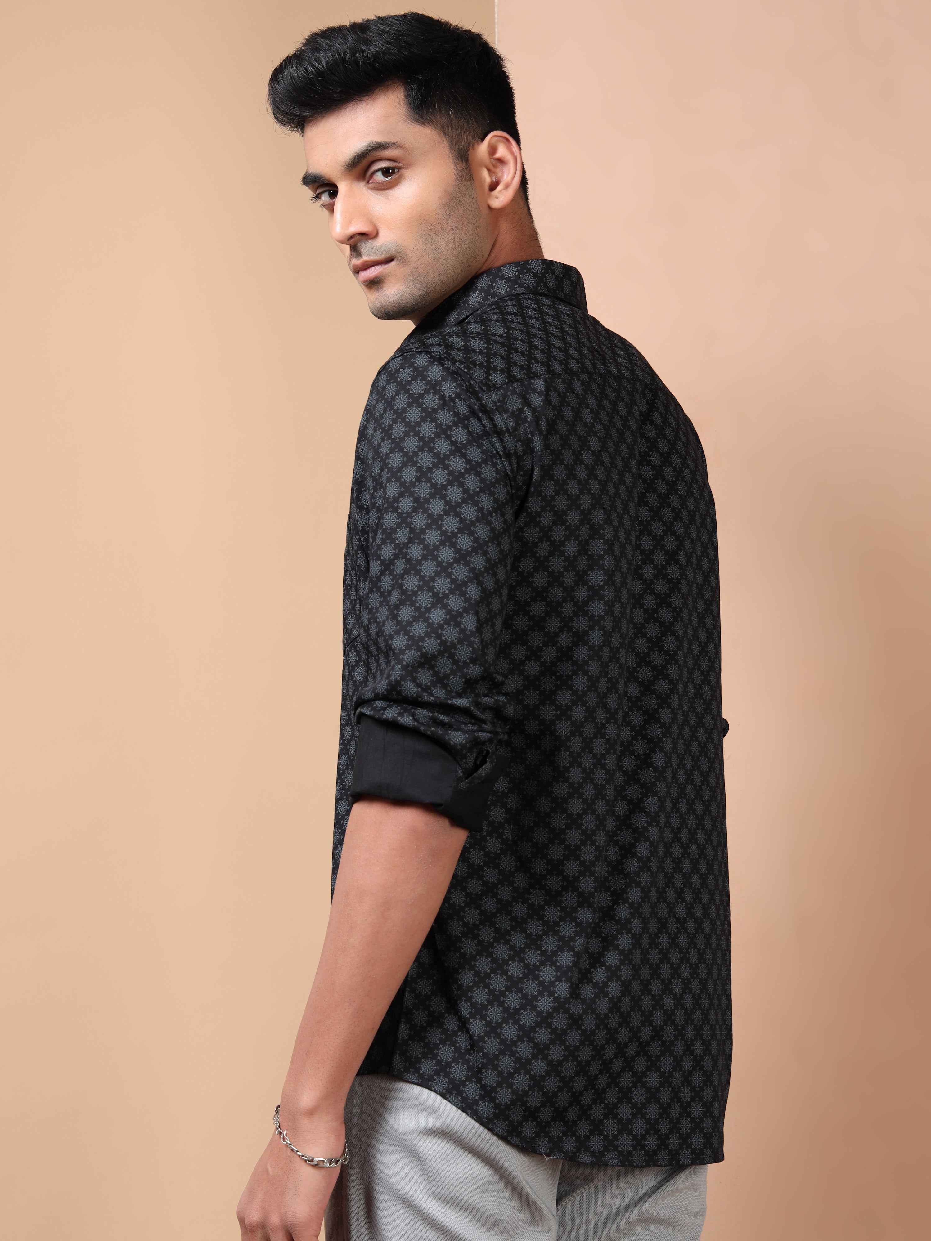 MEN'S BLACK PRINT SLIM FIT SHIRT