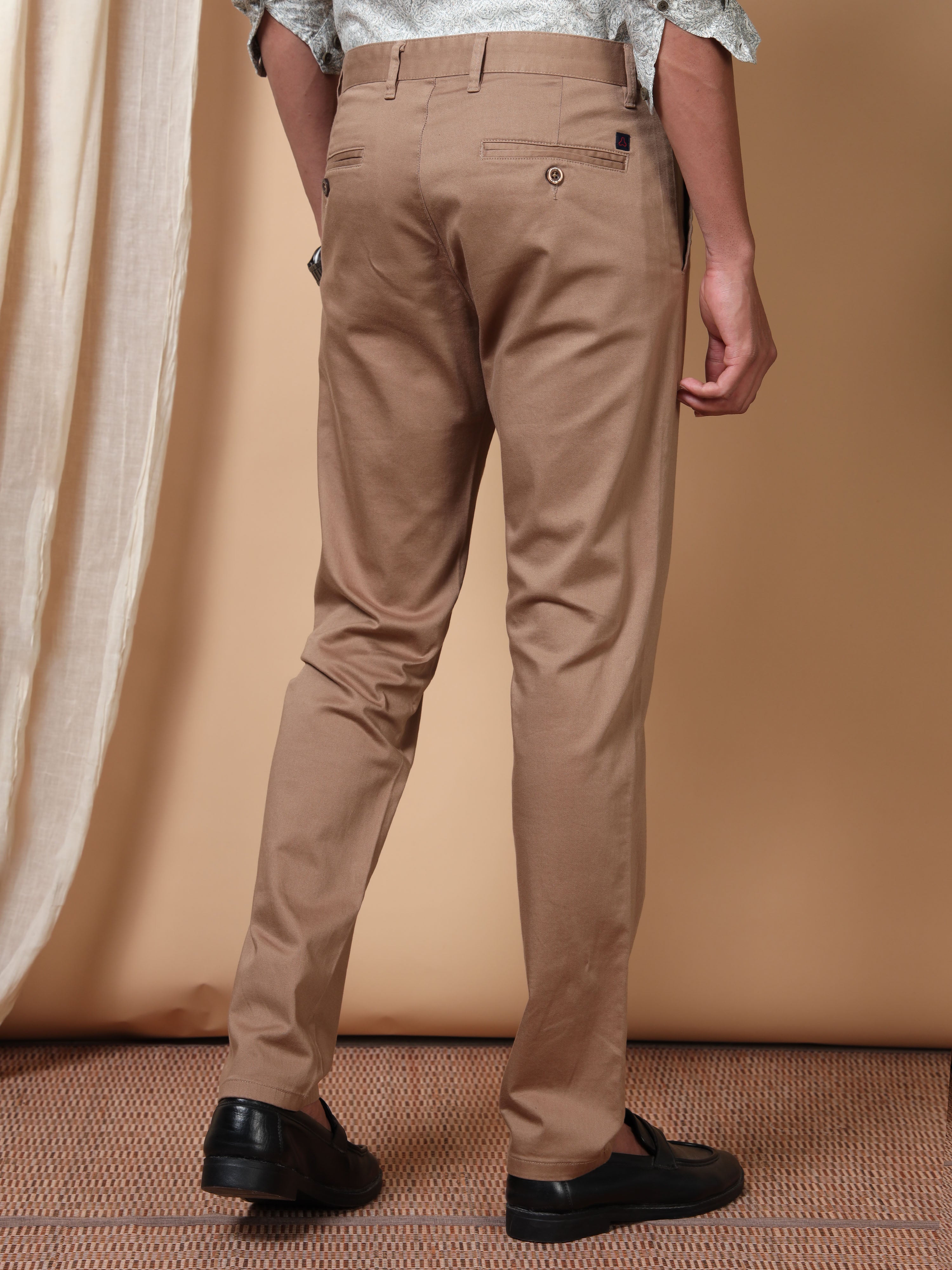 MEN'S KHAKI SOLID SLIM FIT TROUSER