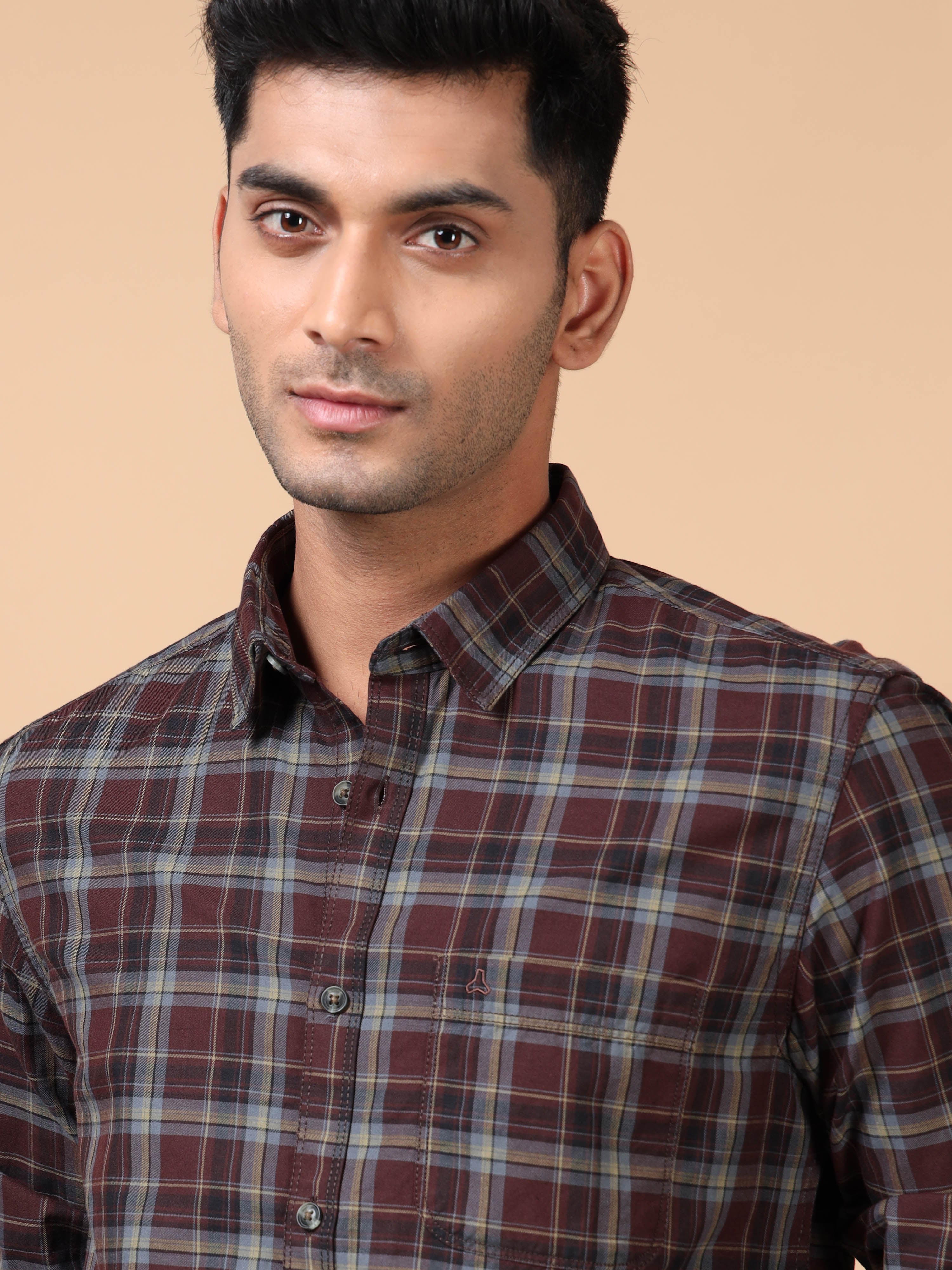 MEN'S MAROON CHECKS SLIM FIT SHIRT