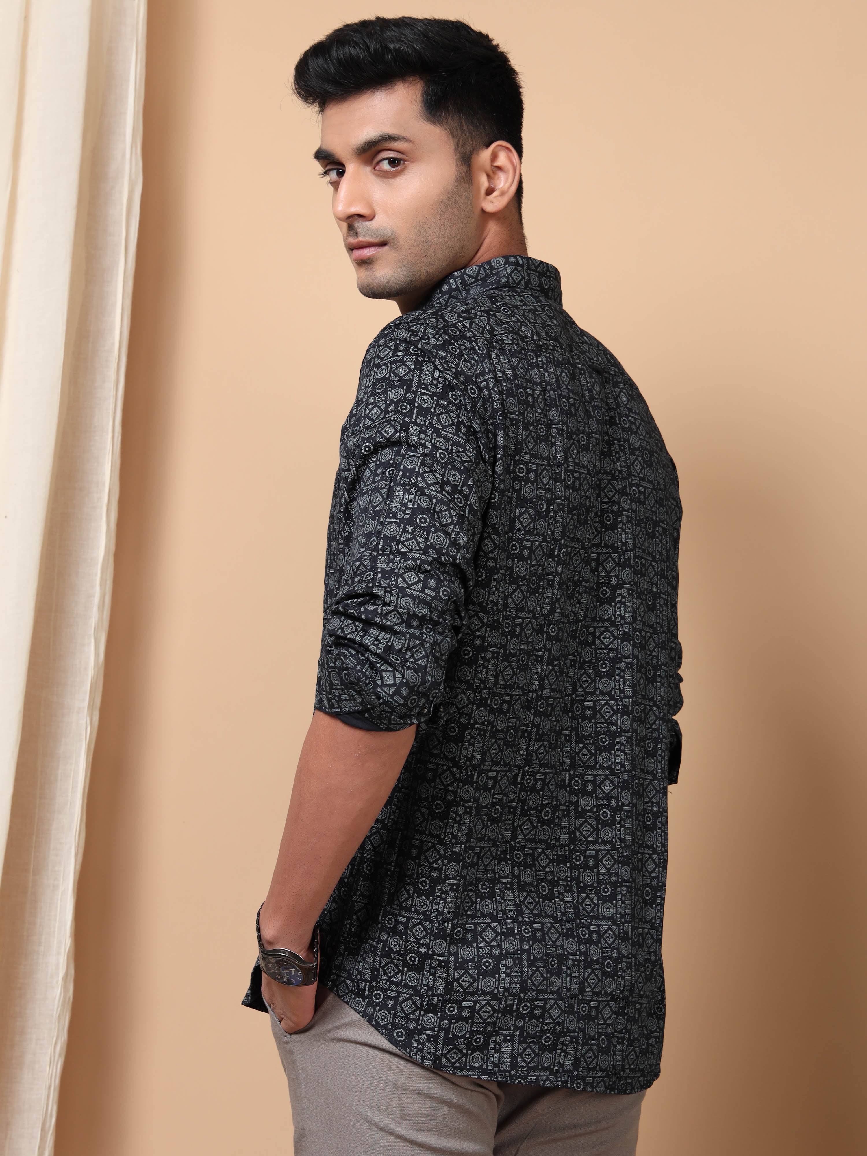 MEN'S BLACK PRINT SLIM FIT SHIRT