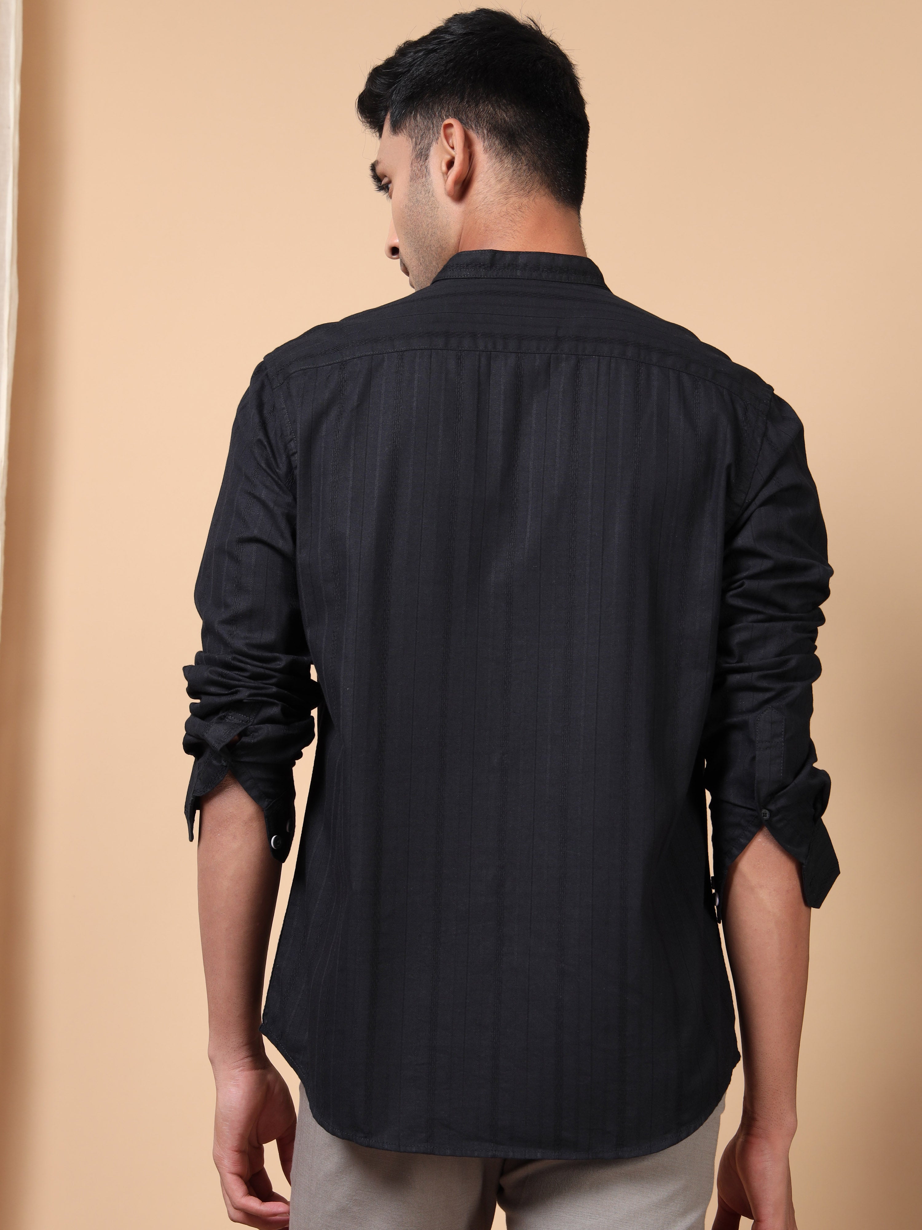 MEN'S BLACK STRIPES SLIM FIT SHIRT