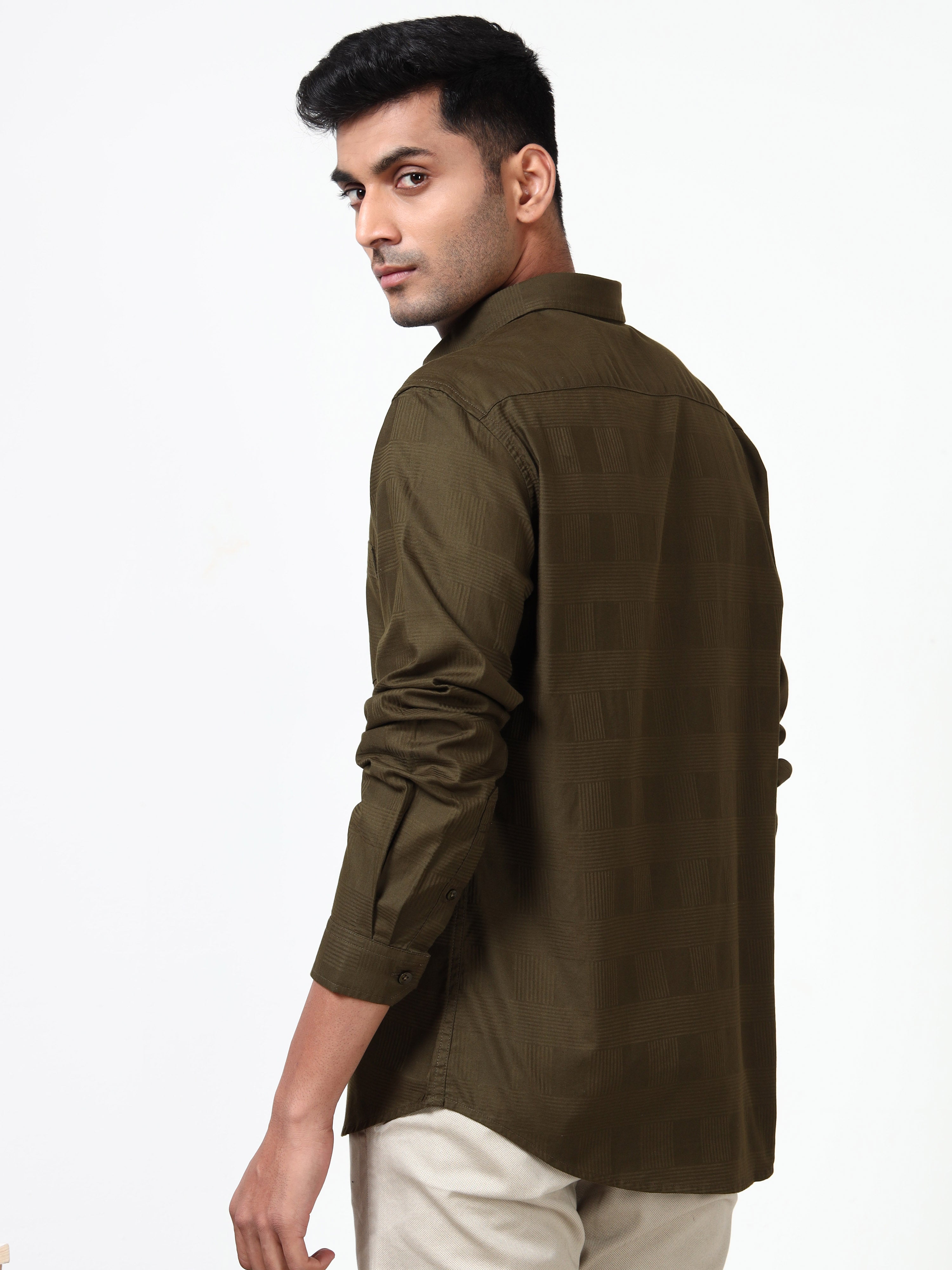 MEN'S BT GREEN SOLID SLIM FIT SHIRT