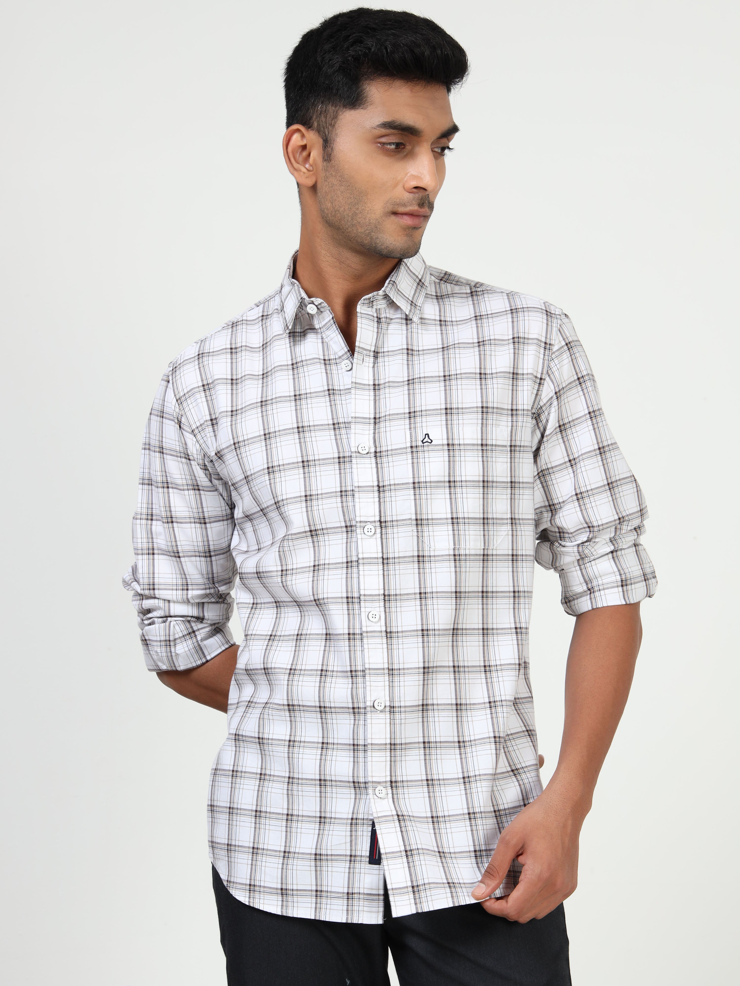 MEN'S WHITE CHECKS SLIM FIT SHIRT