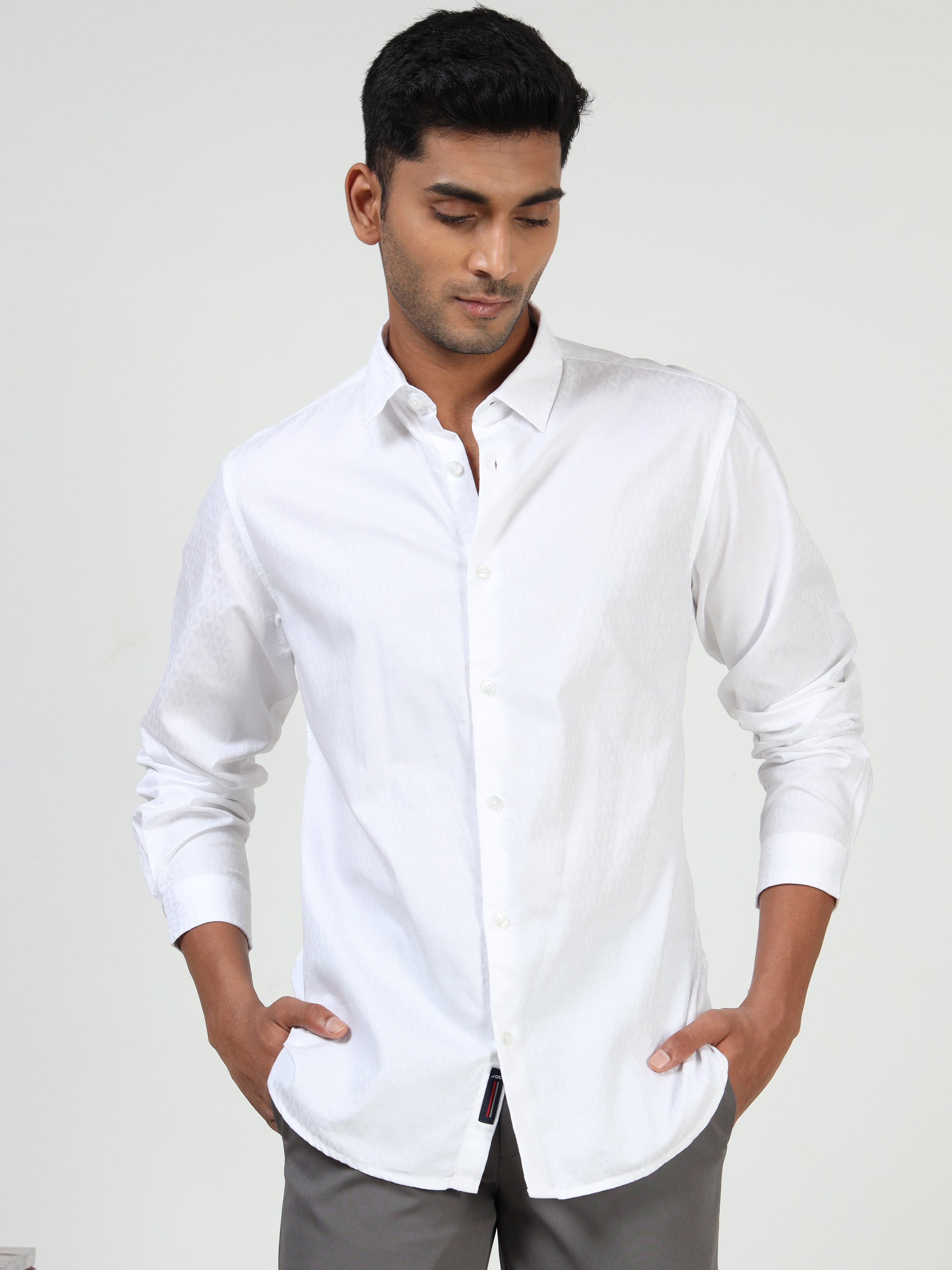 MEN'S WHITE SOLID SLIM FIT SHIRT