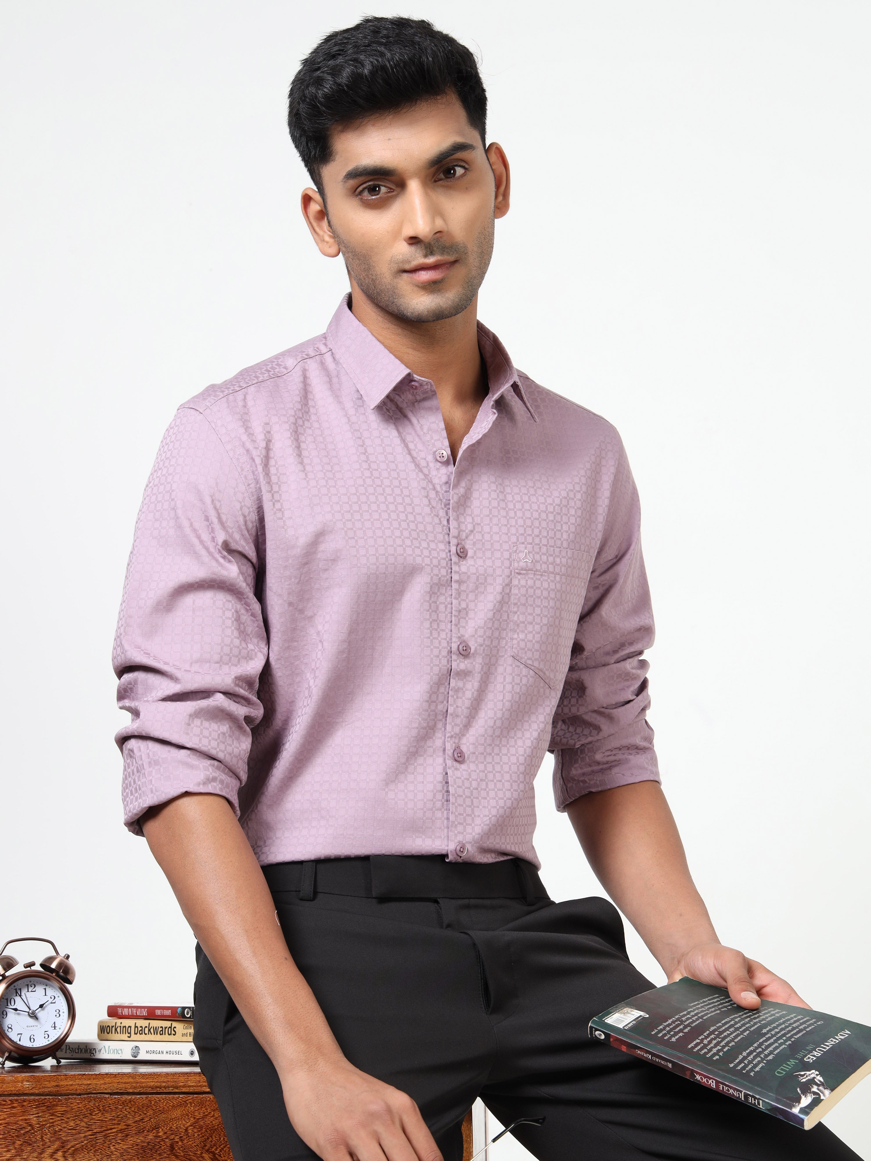 MEN'S MAUVE SOLID SLIM FIT SHIRT