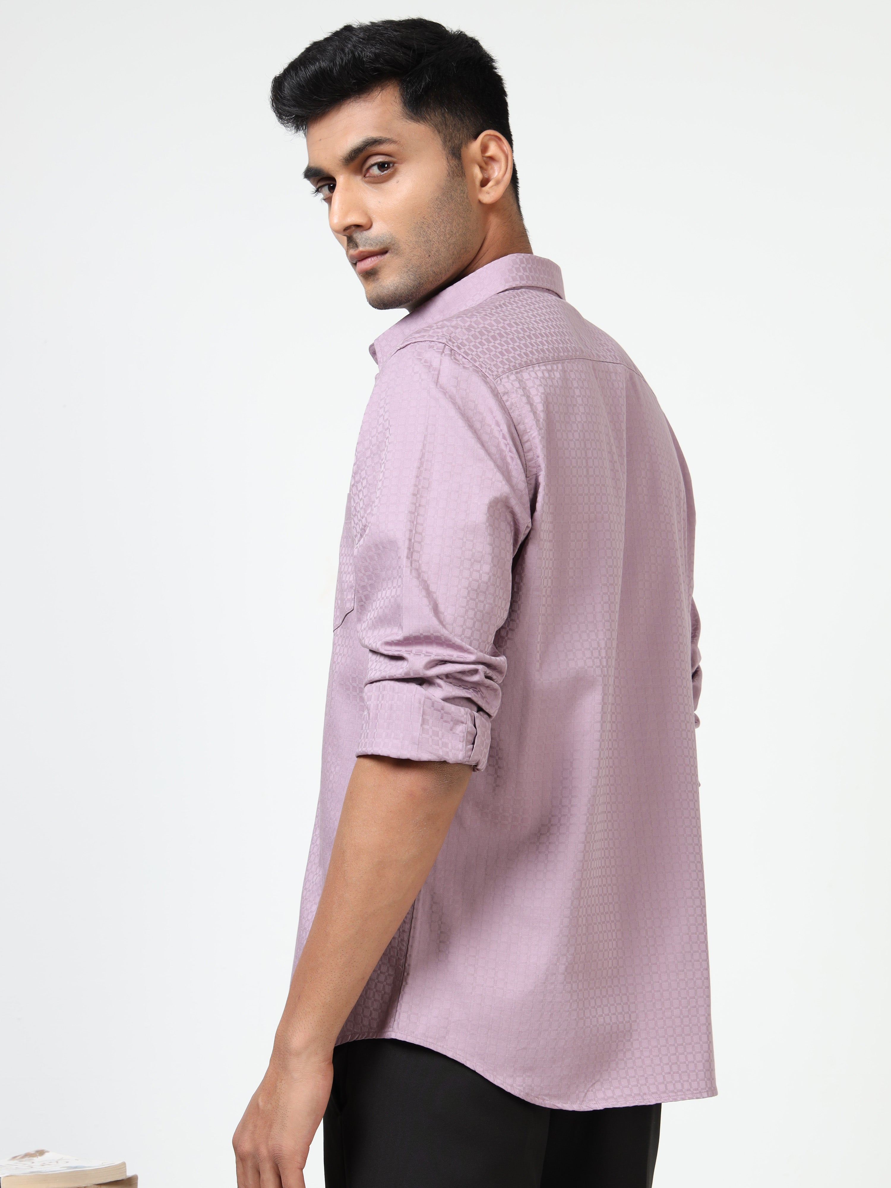 MEN'S MAUVE SOLID SLIM FIT SHIRT