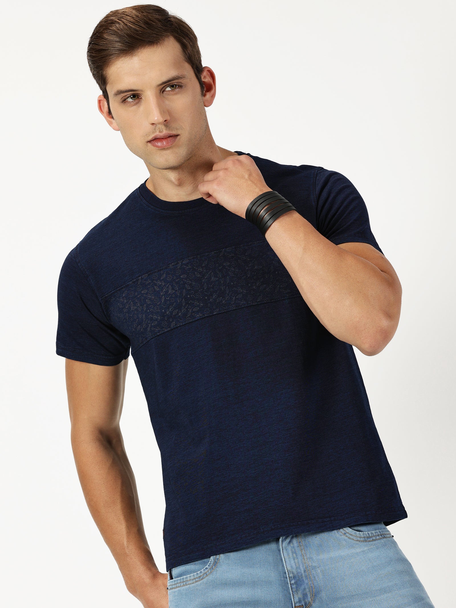 MEN'S INDIGO NAVY SOLID SLIM FIT T-SHIRT