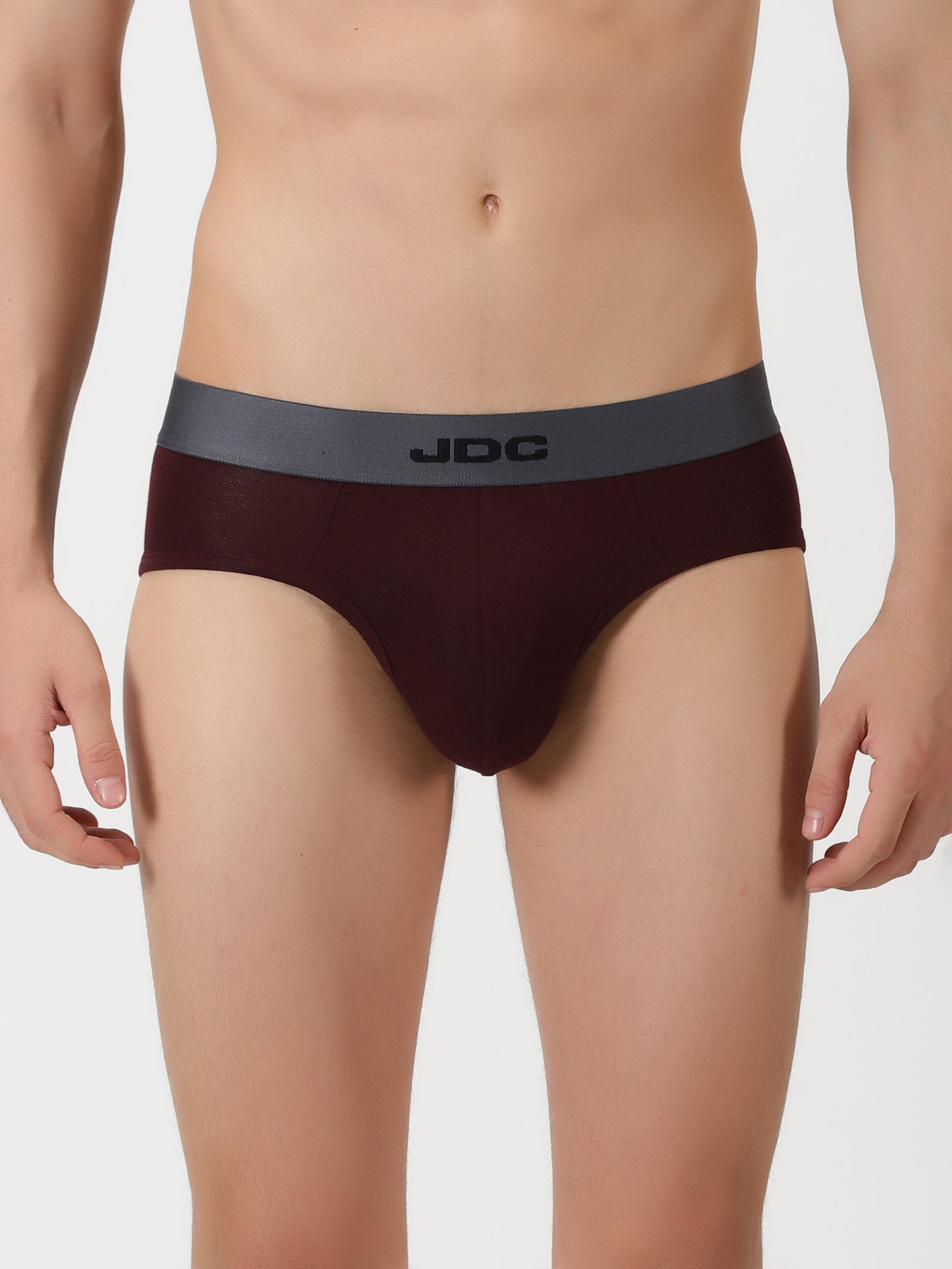 MEN'S MAROON SOLID REGULAR FIT BRIEF