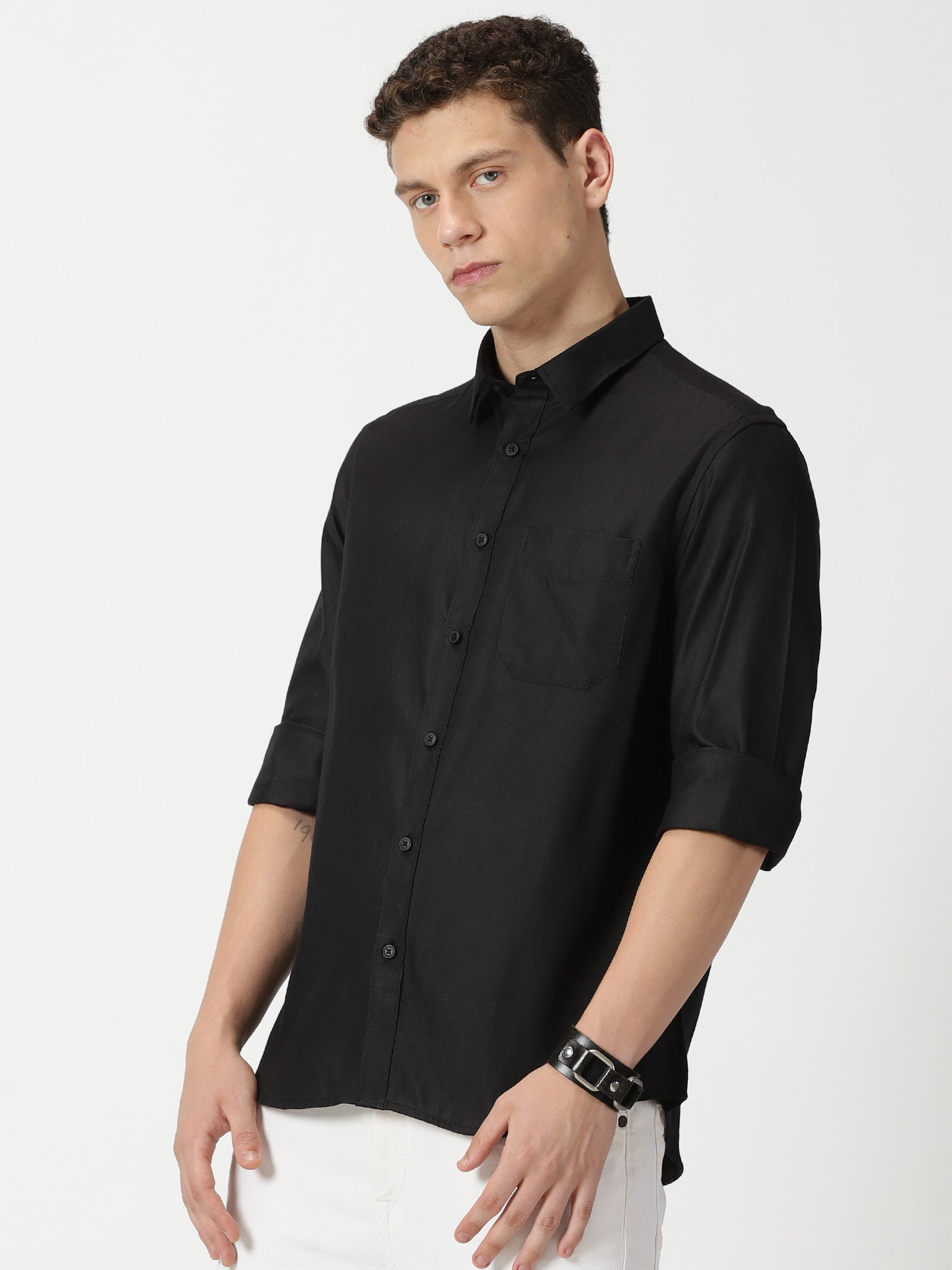 MEN'S  BLACK PLAIN SLIM FIT SHIRT