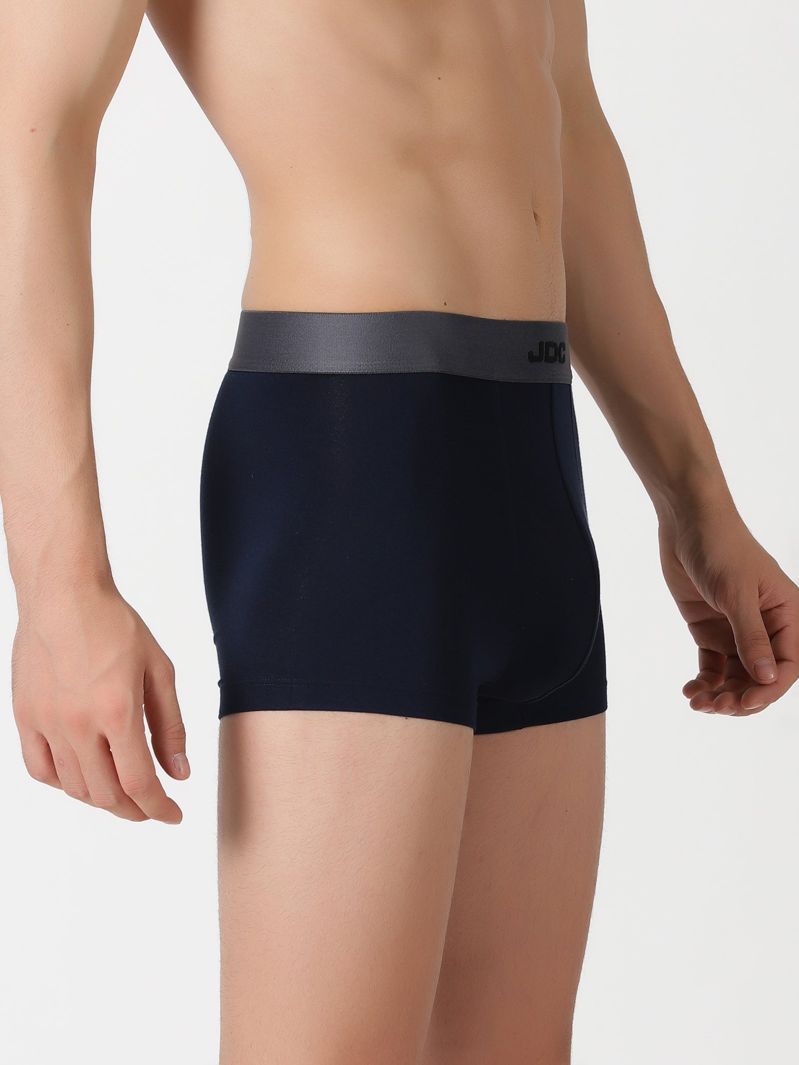 MEN'S NAVY SOLID REGULAR FIT TRUNK