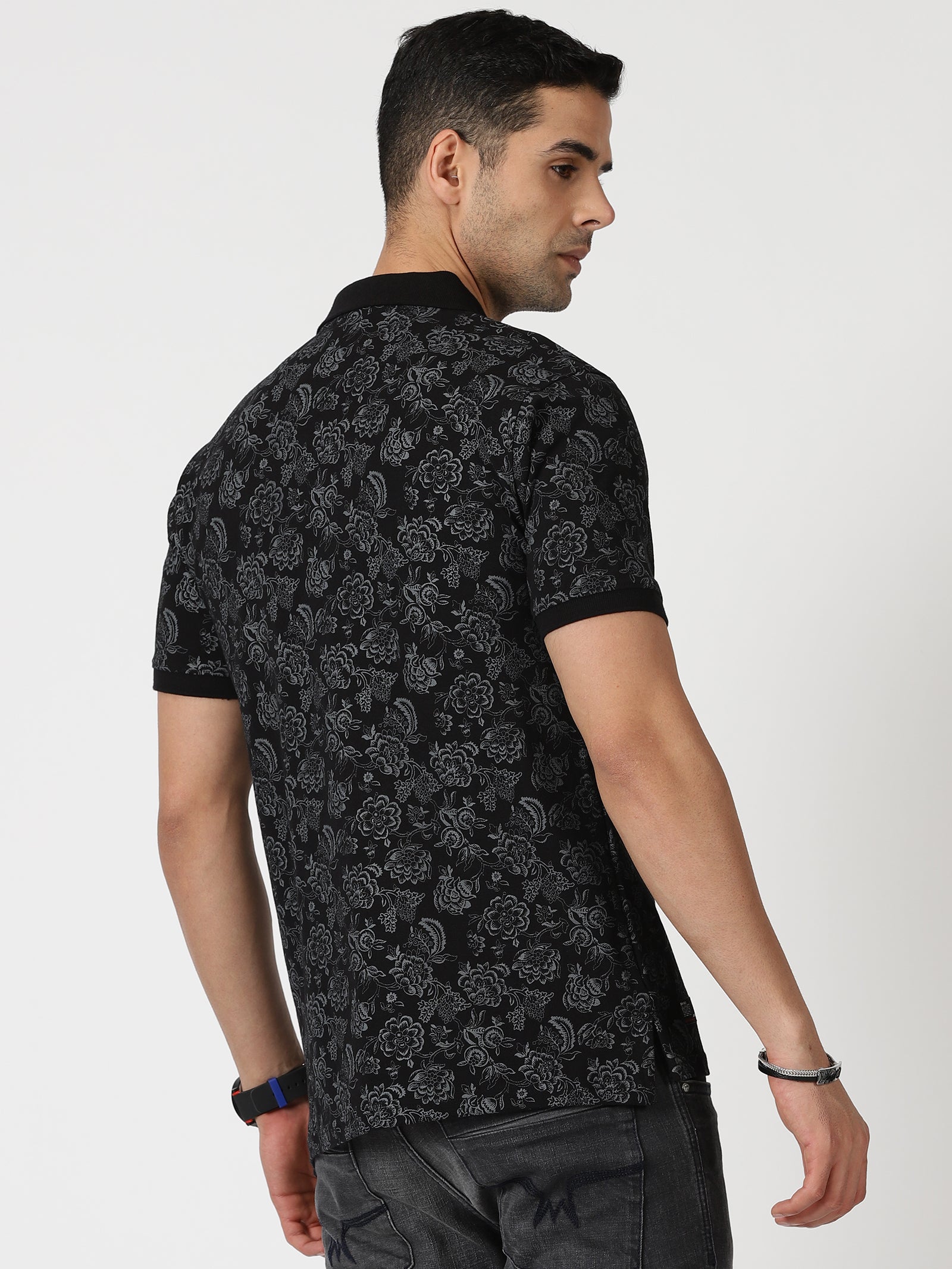 MEN'S LT BLACK PRINT SLIM FIT T SHIRT