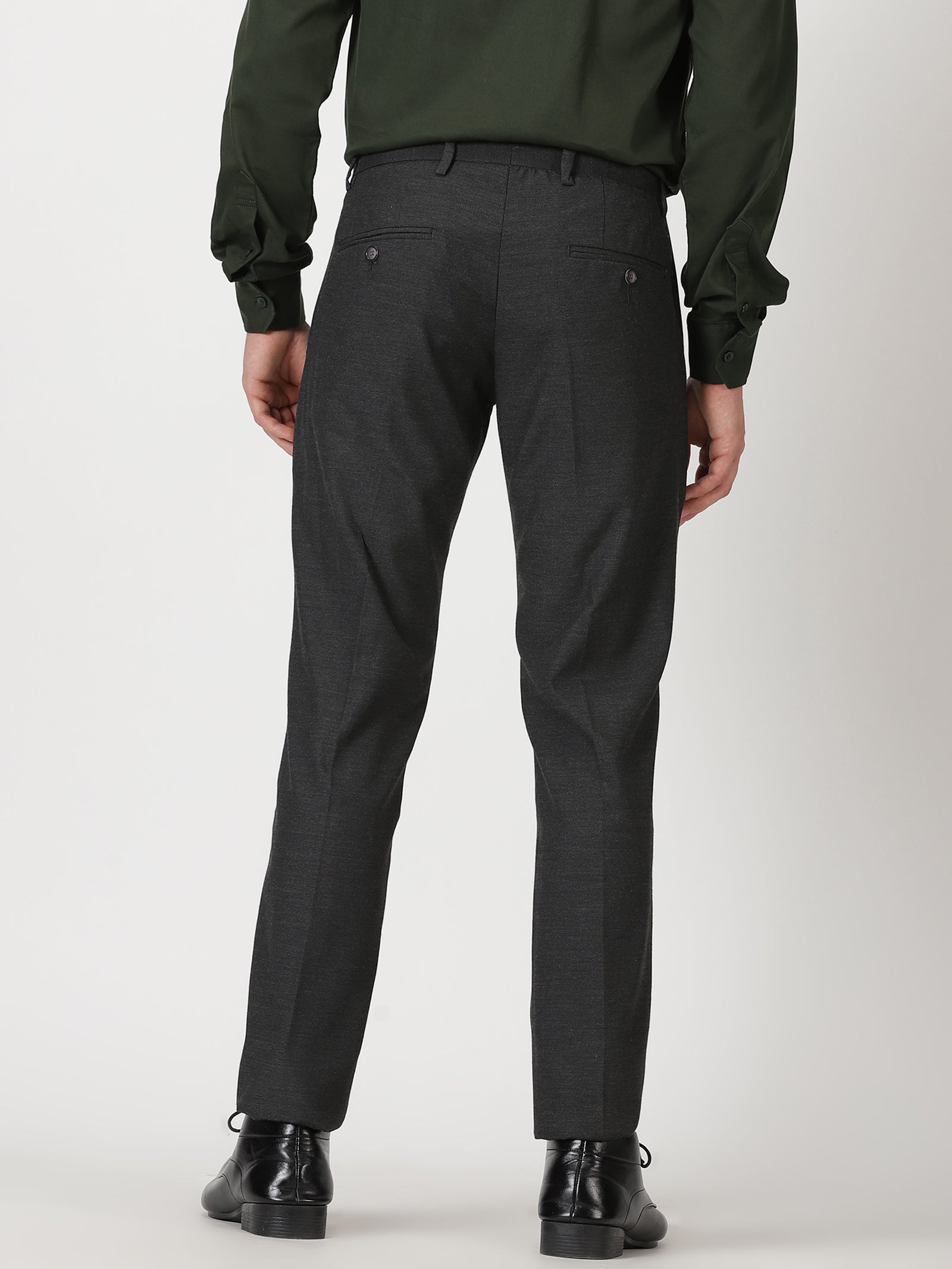 MEN'S BLACK SOLID TAPERED FIT TROUSER