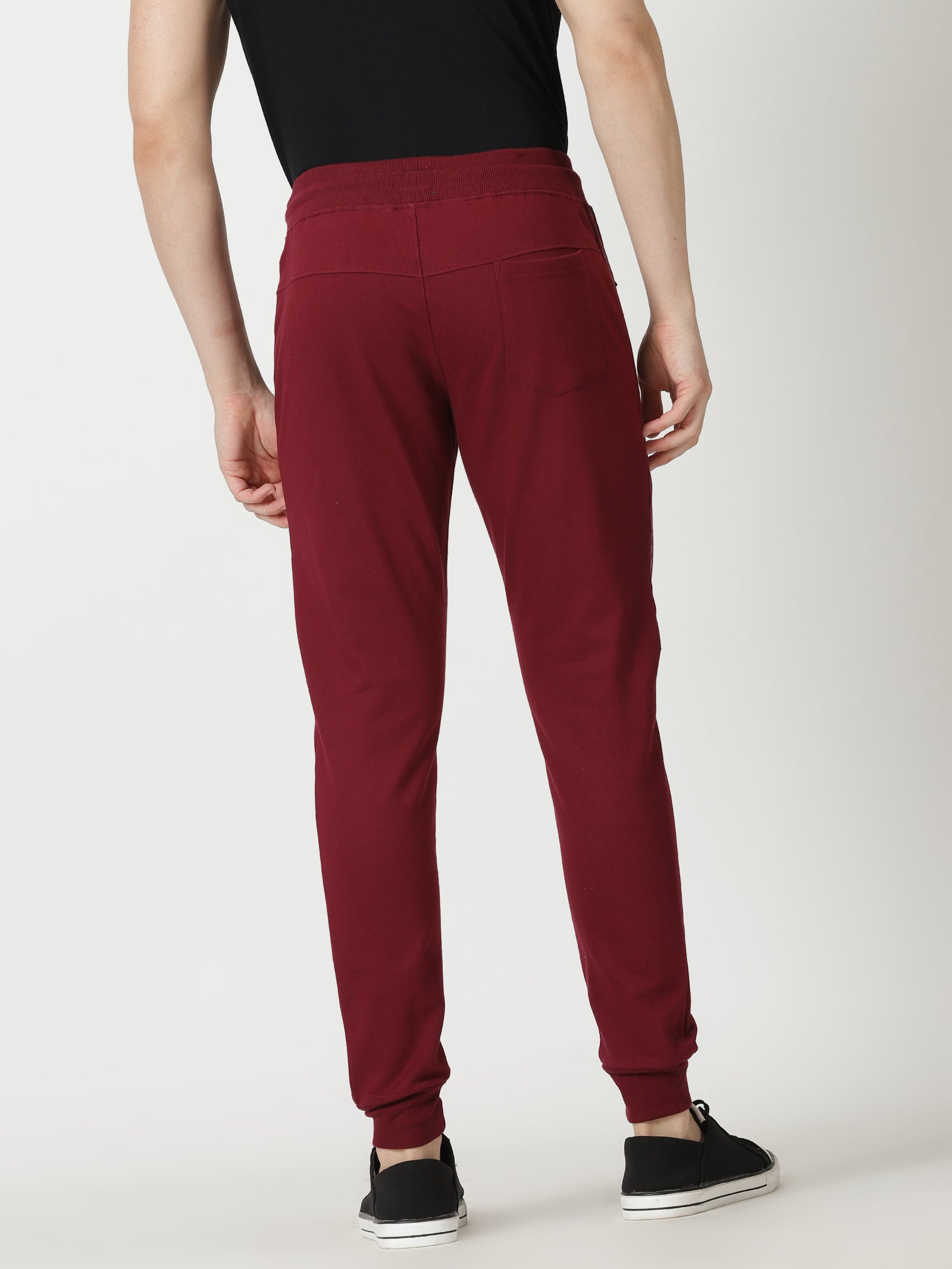 MEN'S MAROON SOLID REGULAR FIT JOGGER