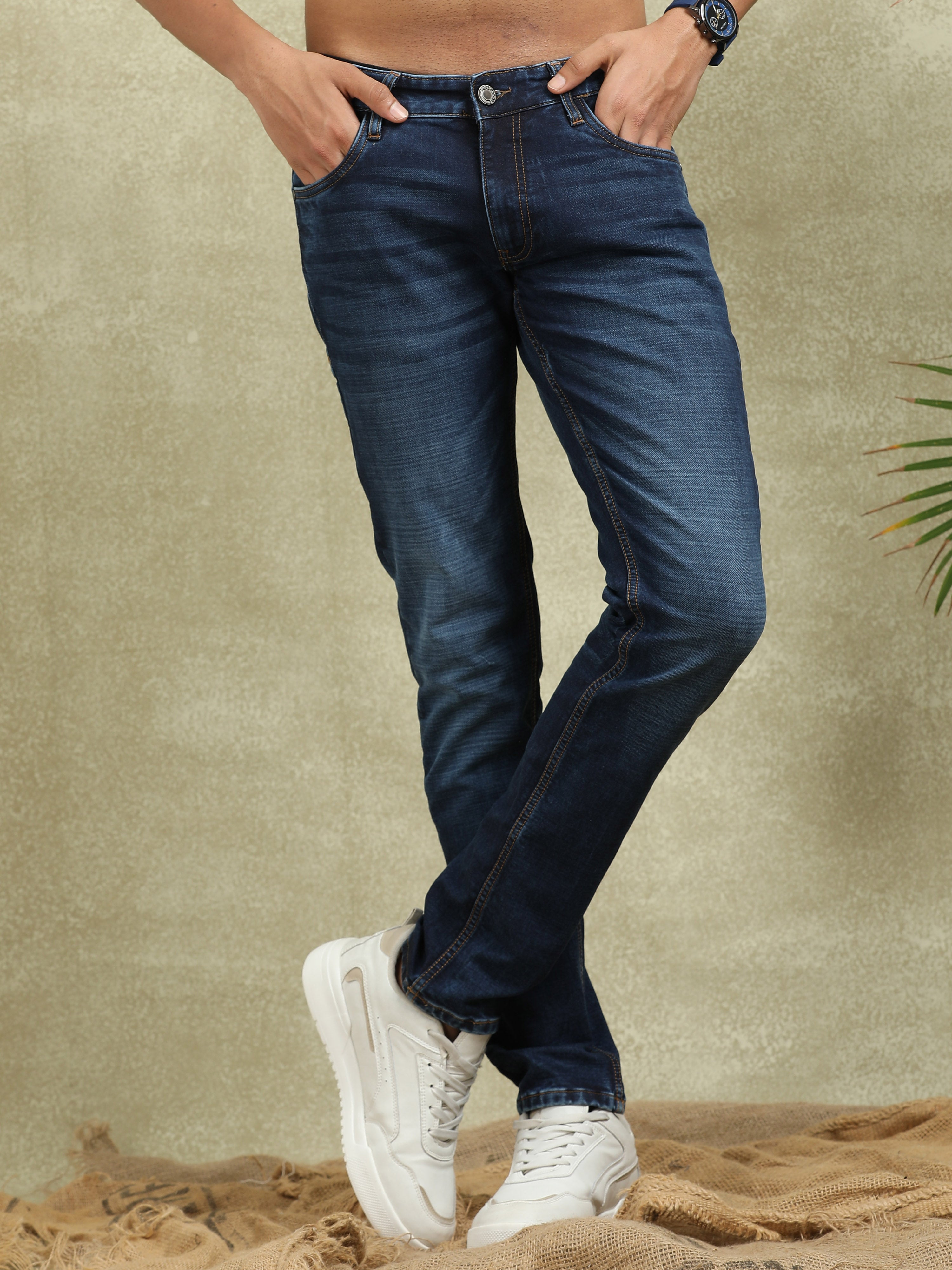 MEN'S BLUE SOLID SLIM FIT JEANS