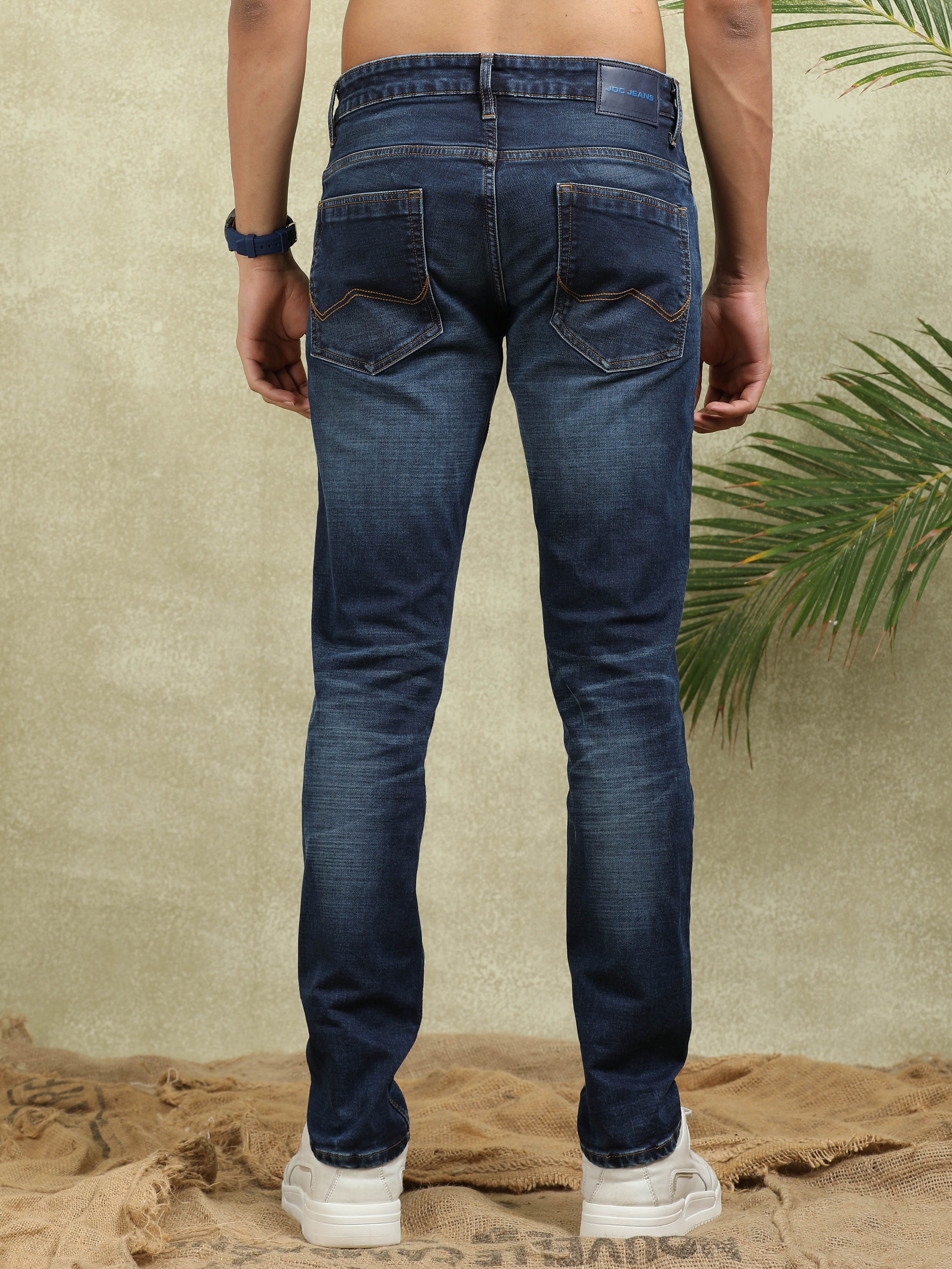 MEN'S BLUE SOLID SLIM FIT JEANS
