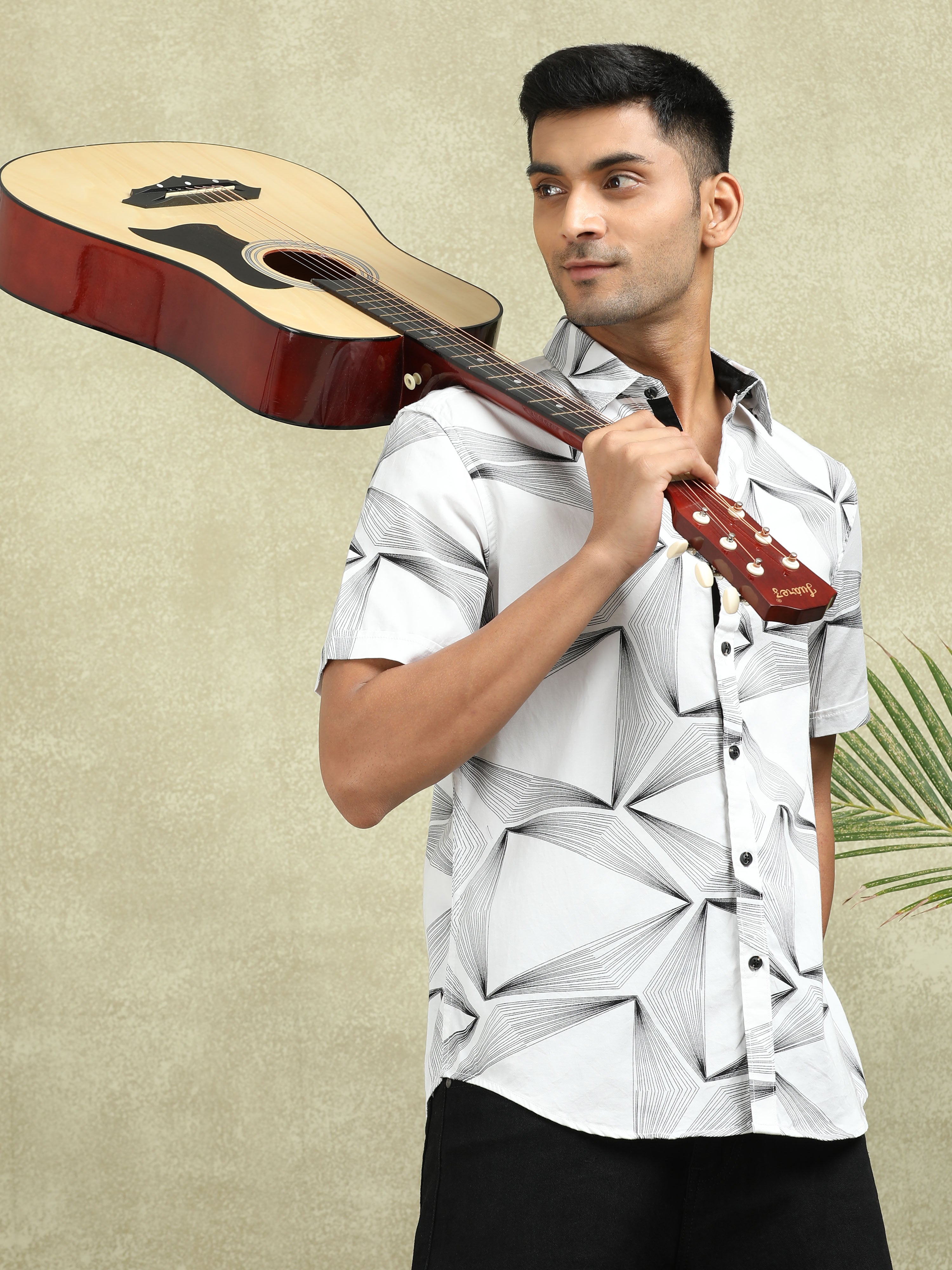 MEN'S WHITE PRINT SLIM FIT SHIRT