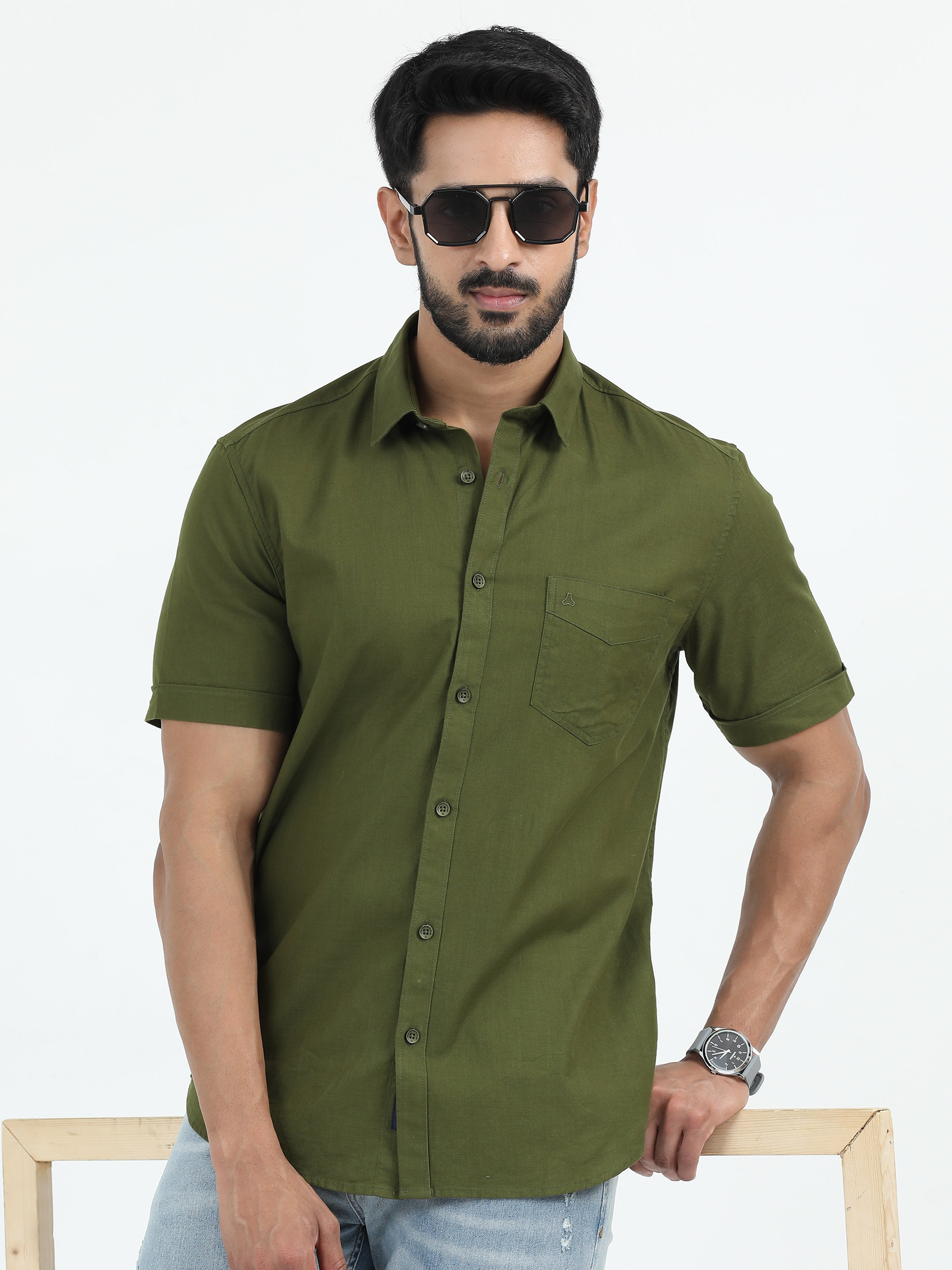 MEN'S OLIVE SOLID SLIM FIT SHIRT