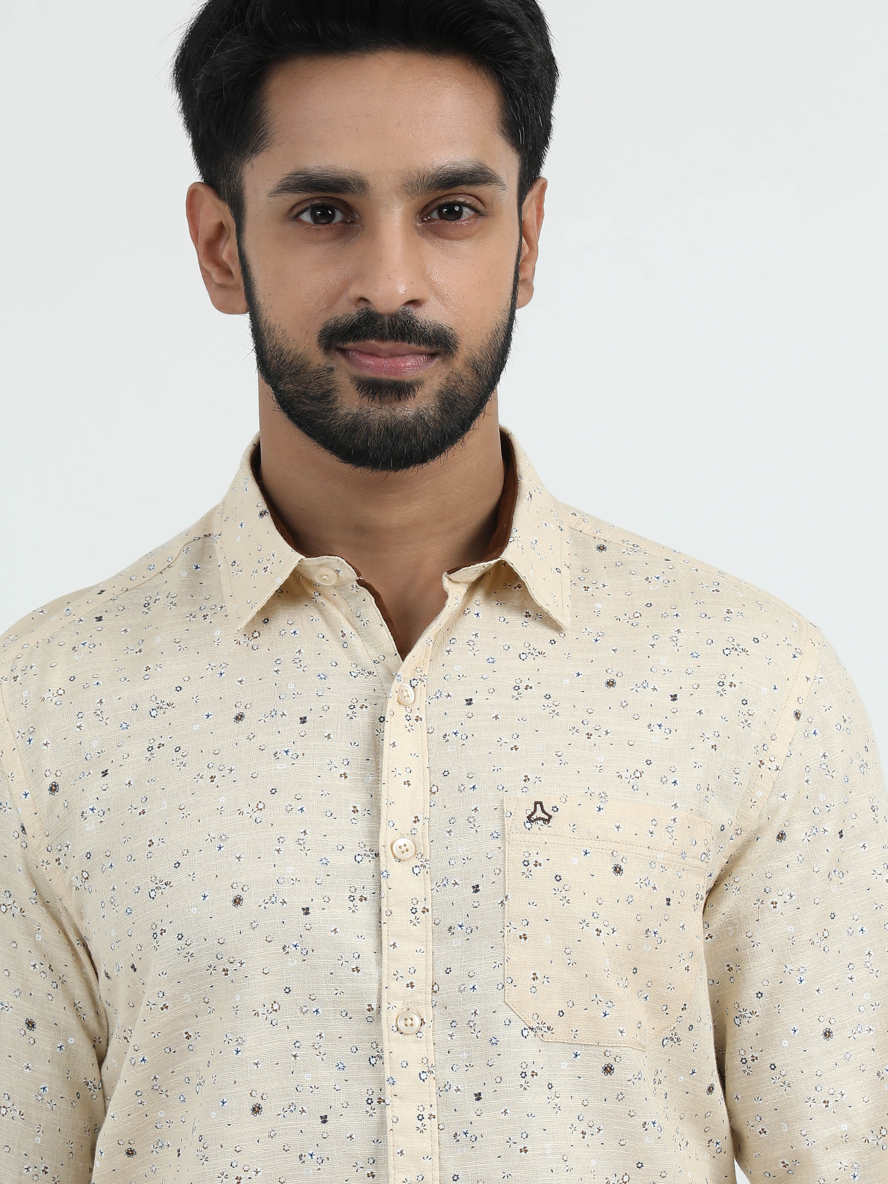 MEN'S CREAM PRINTED  SLIM FIT SHIRT