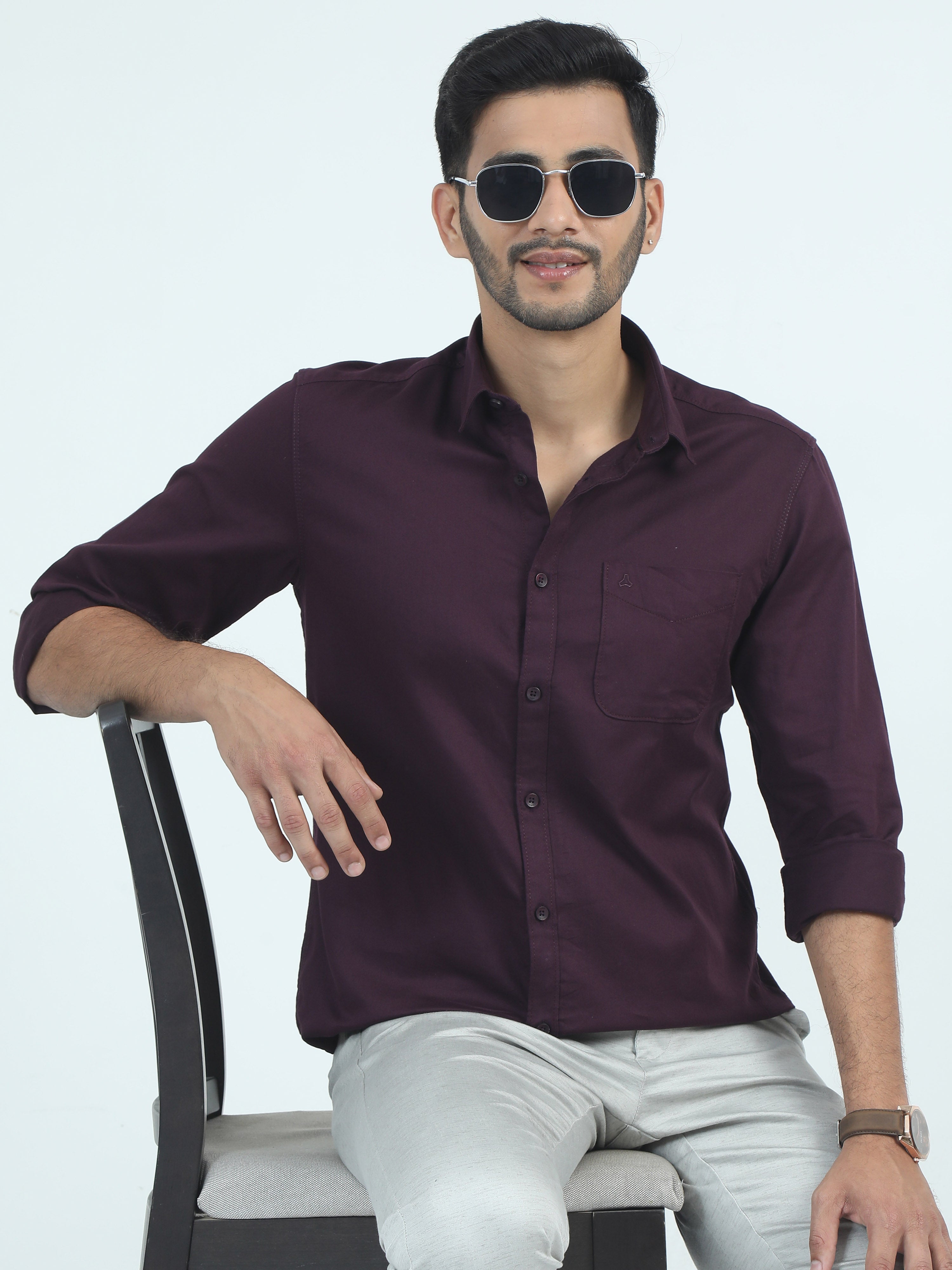 MEN'S PURPLE SOLID SLIM FIT SHIRT