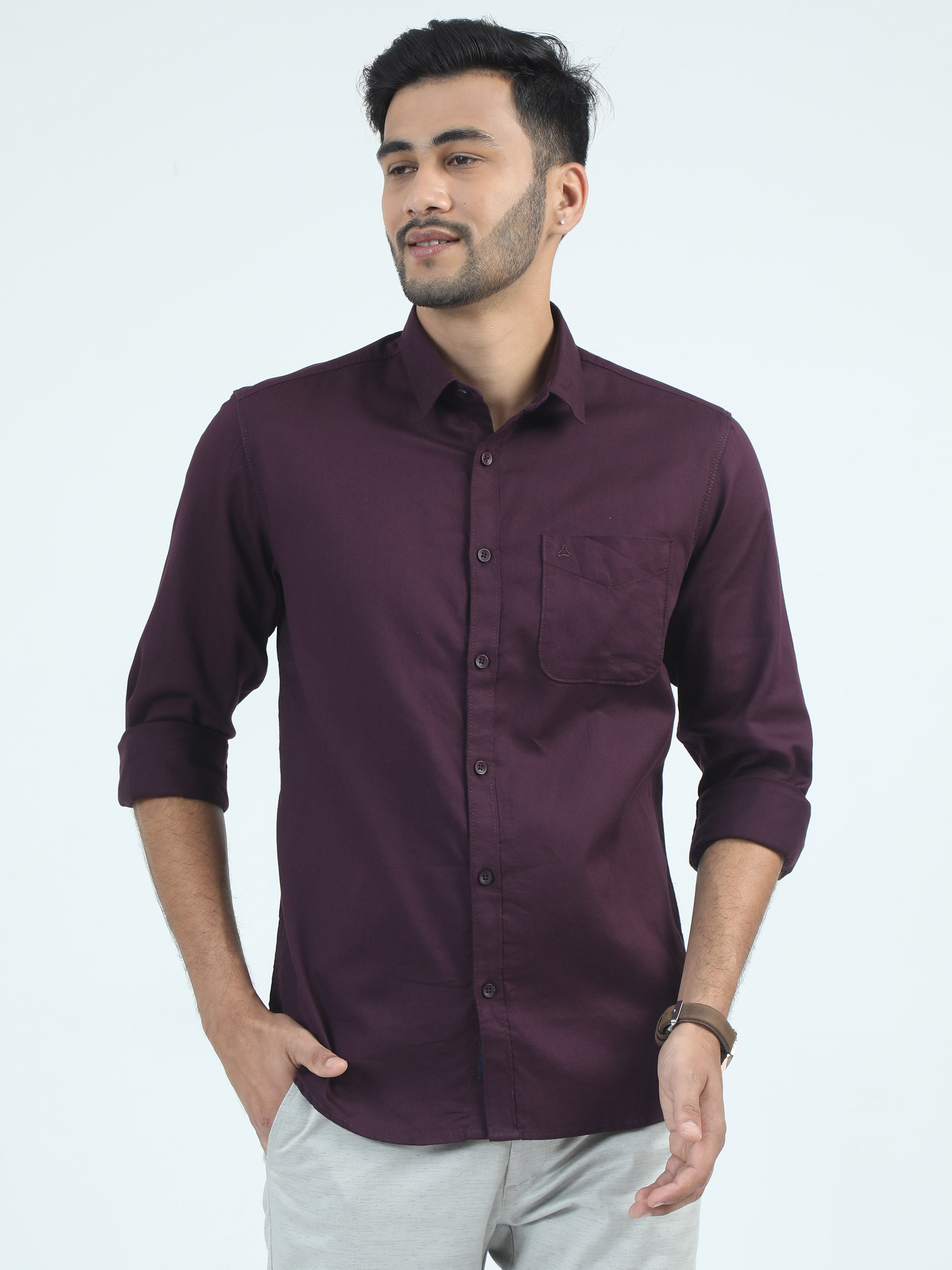 MEN'S PURPLE SOLID SLIM FIT SHIRT