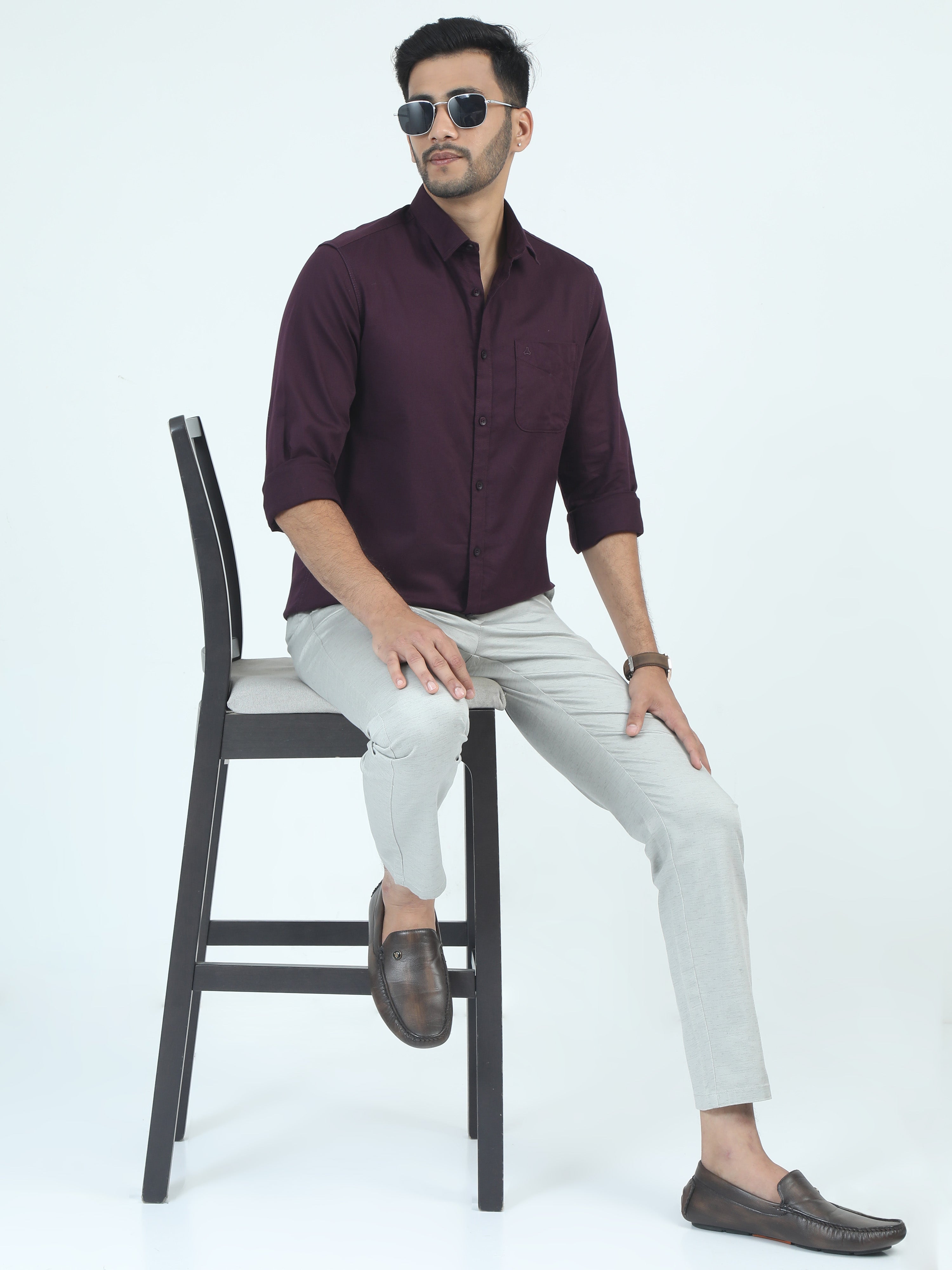 MEN'S PURPLE SOLID SLIM FIT SHIRT