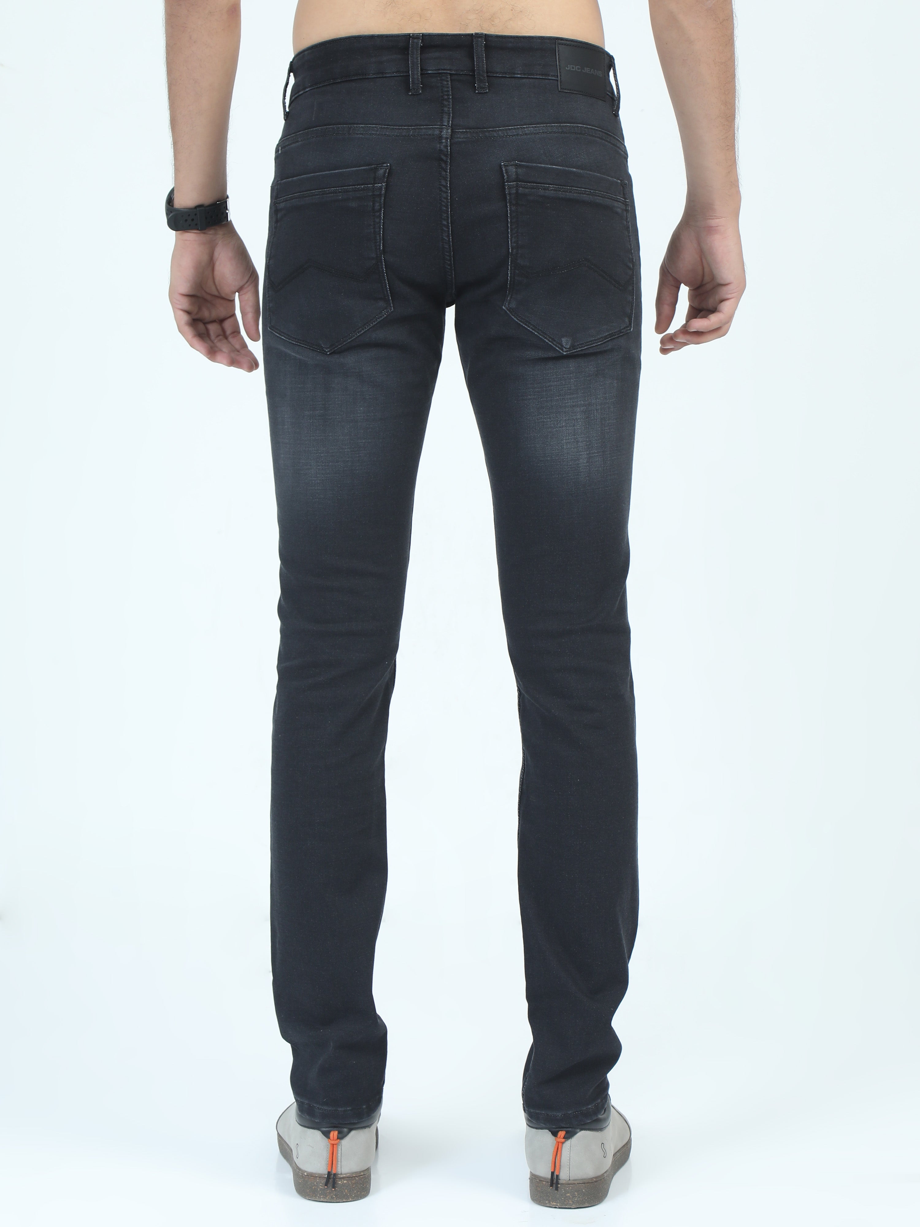 MEN'S BLACK SOLID SLIM FIT JEANS