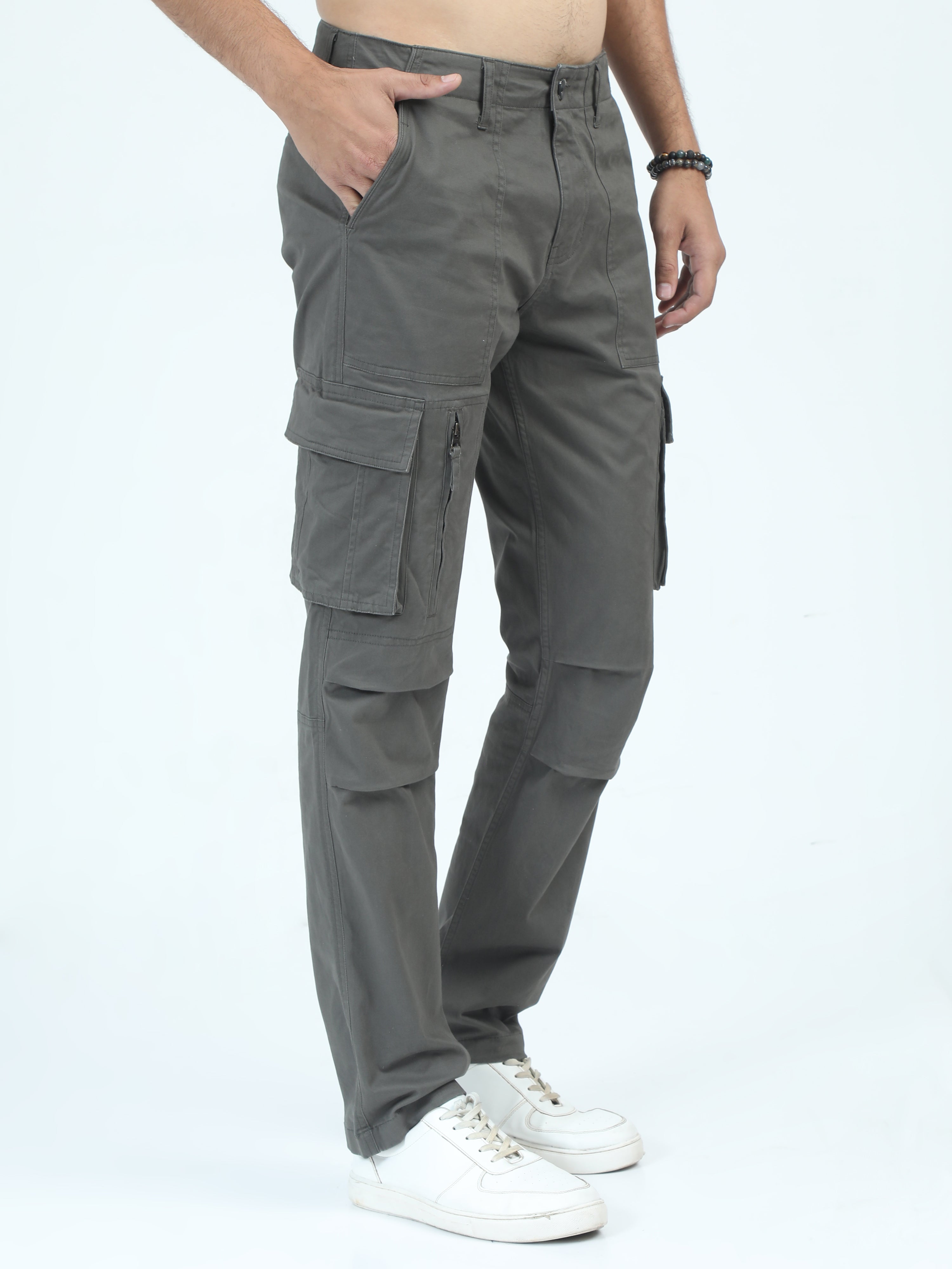 MEN'S GREEN SOLID REGULAR FIT CARGO