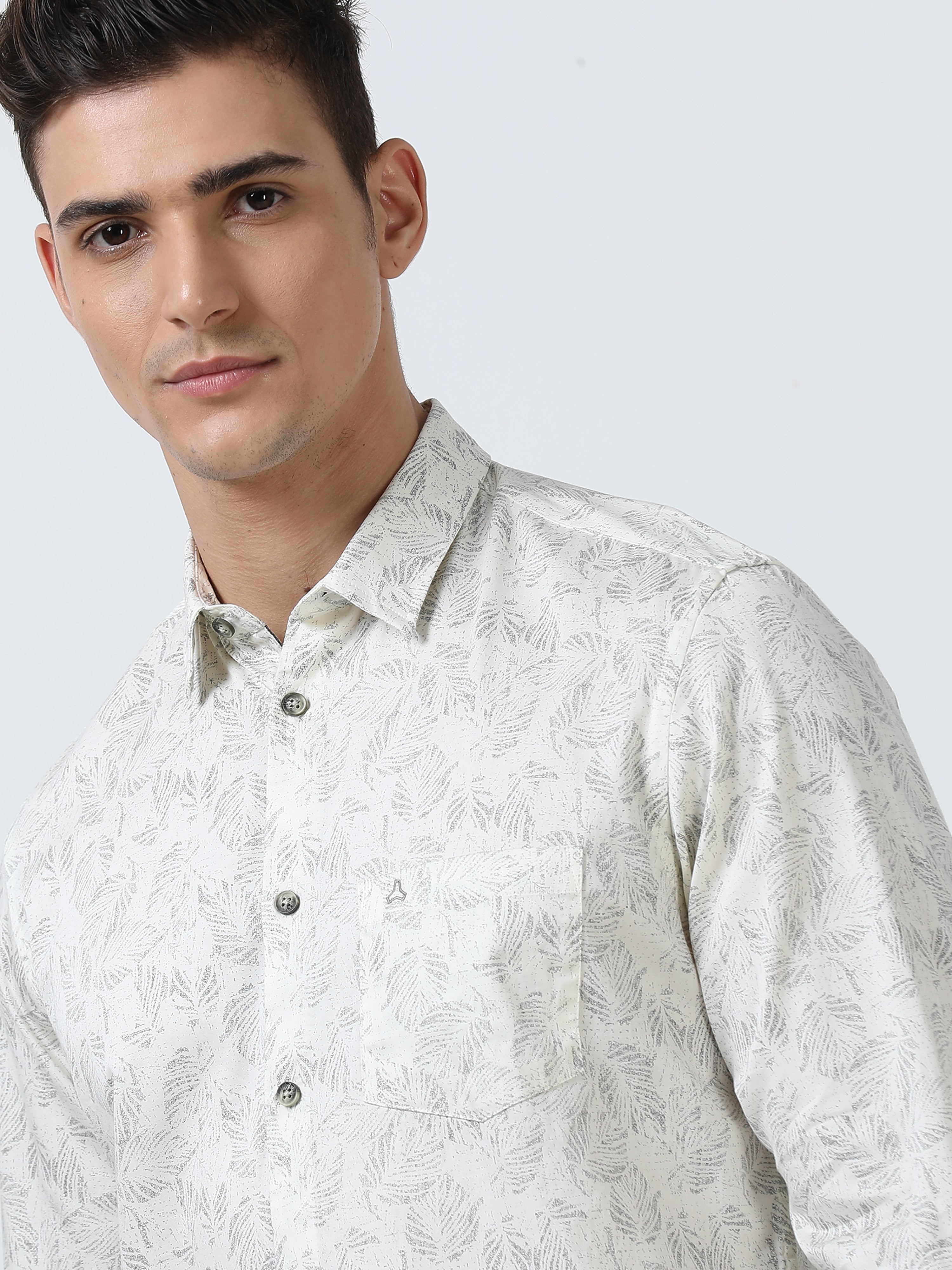 MEN'S WHITE PRINTED SLIM FIT SHIRT