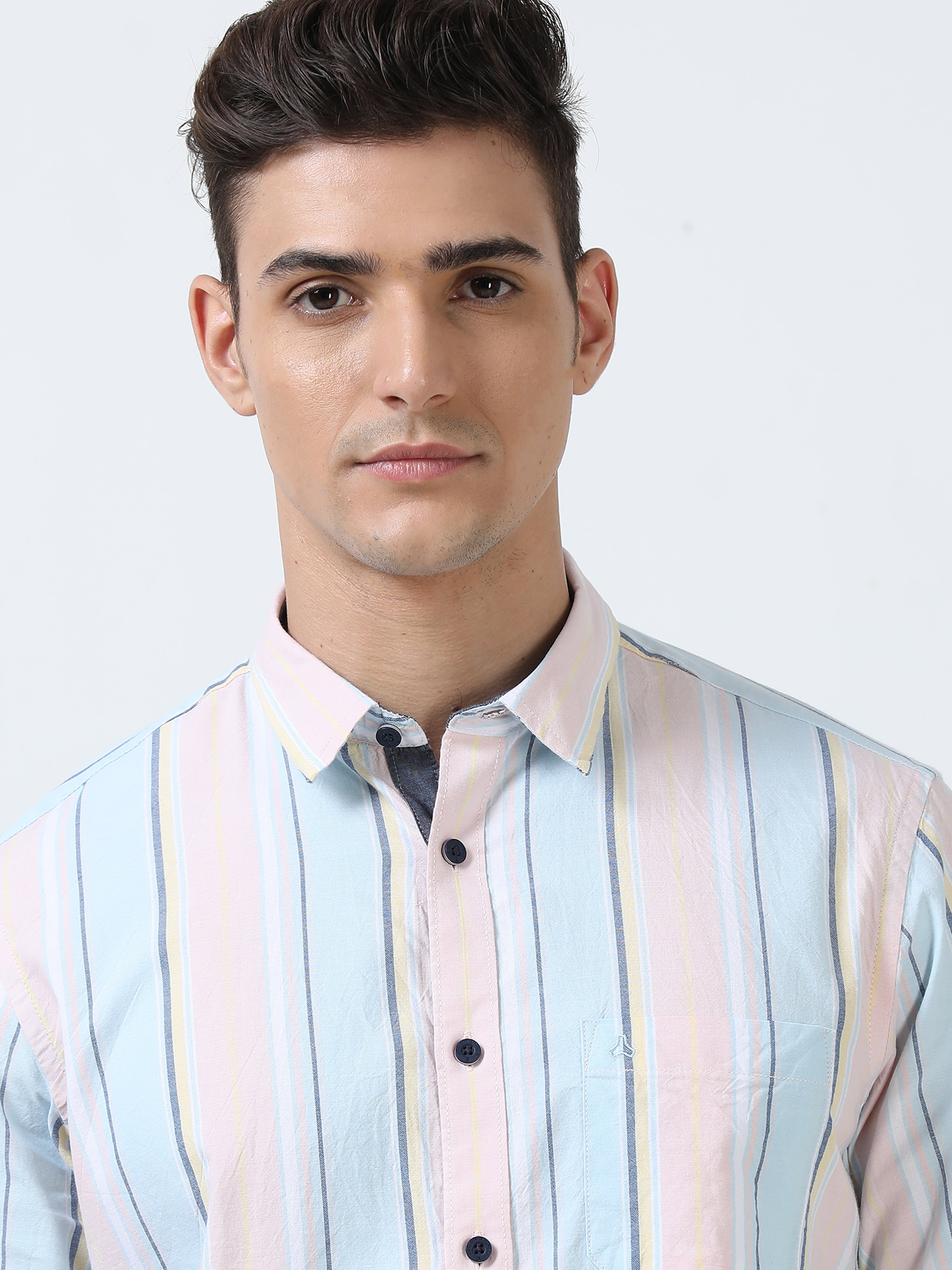 MEN'S PINK STRIPES SLIM FIT SHIRT