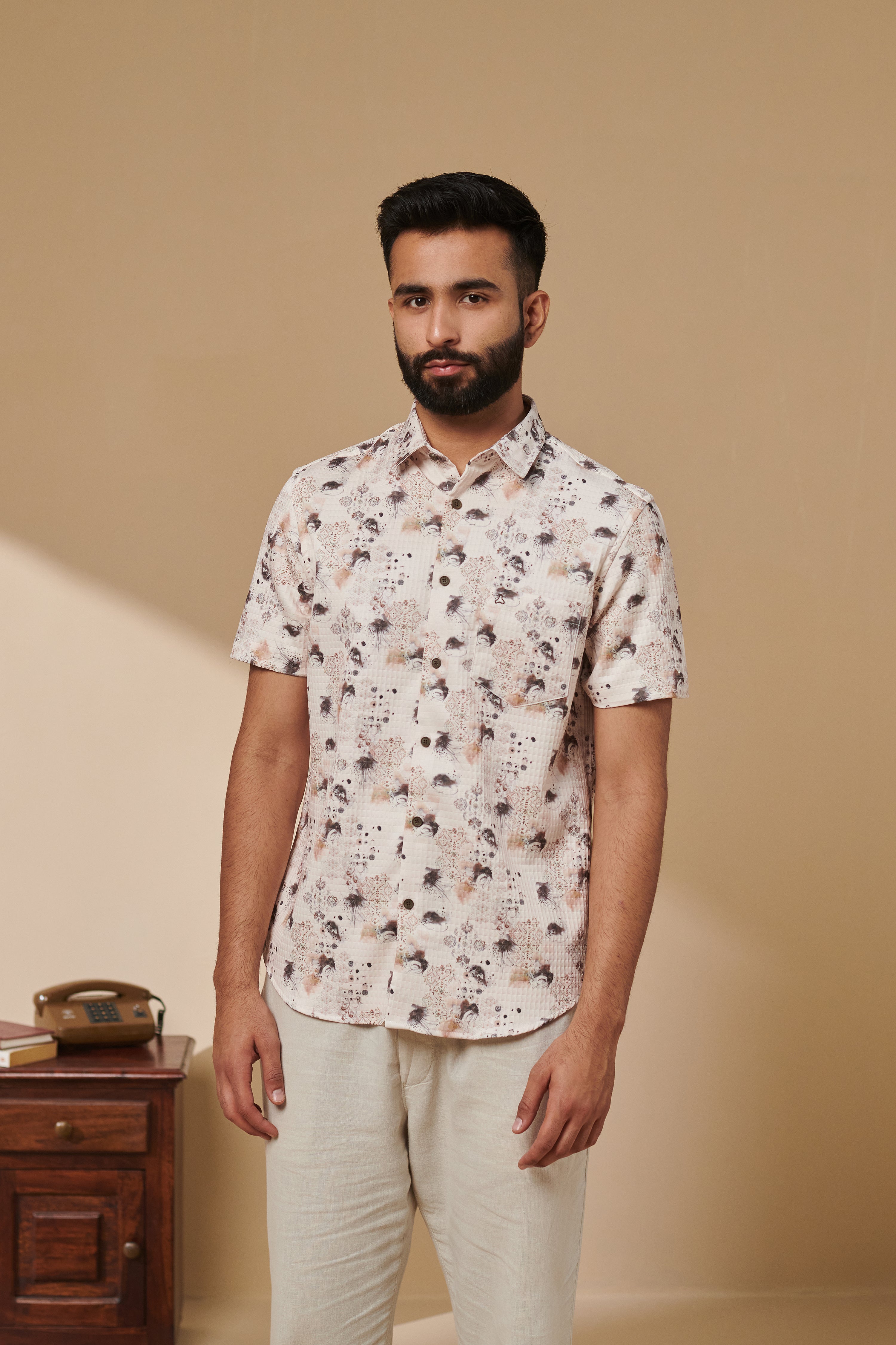 MEN'S BROWN PRINT SLIM FIT SHIRT