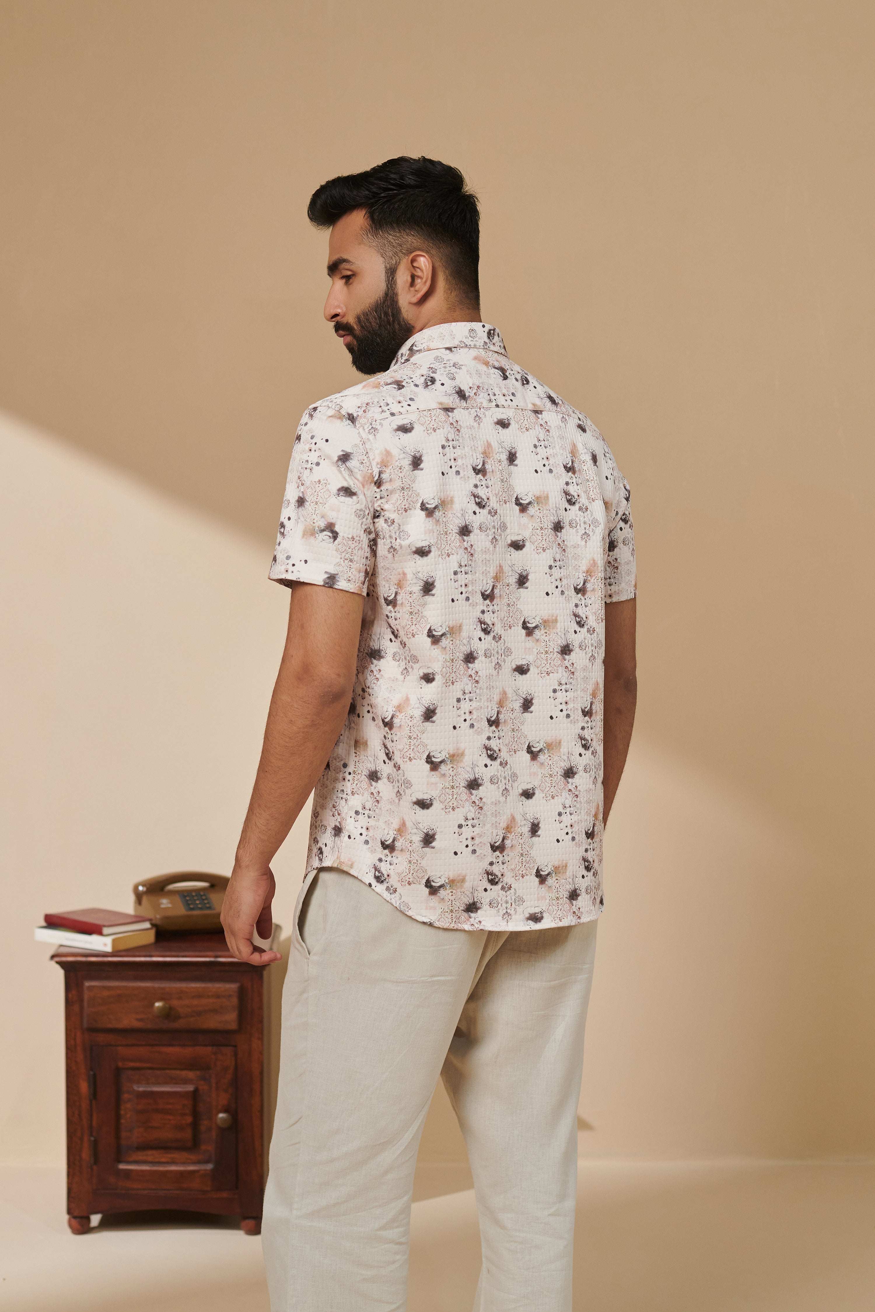 MEN'S BROWN PRINT SLIM FIT SHIRT