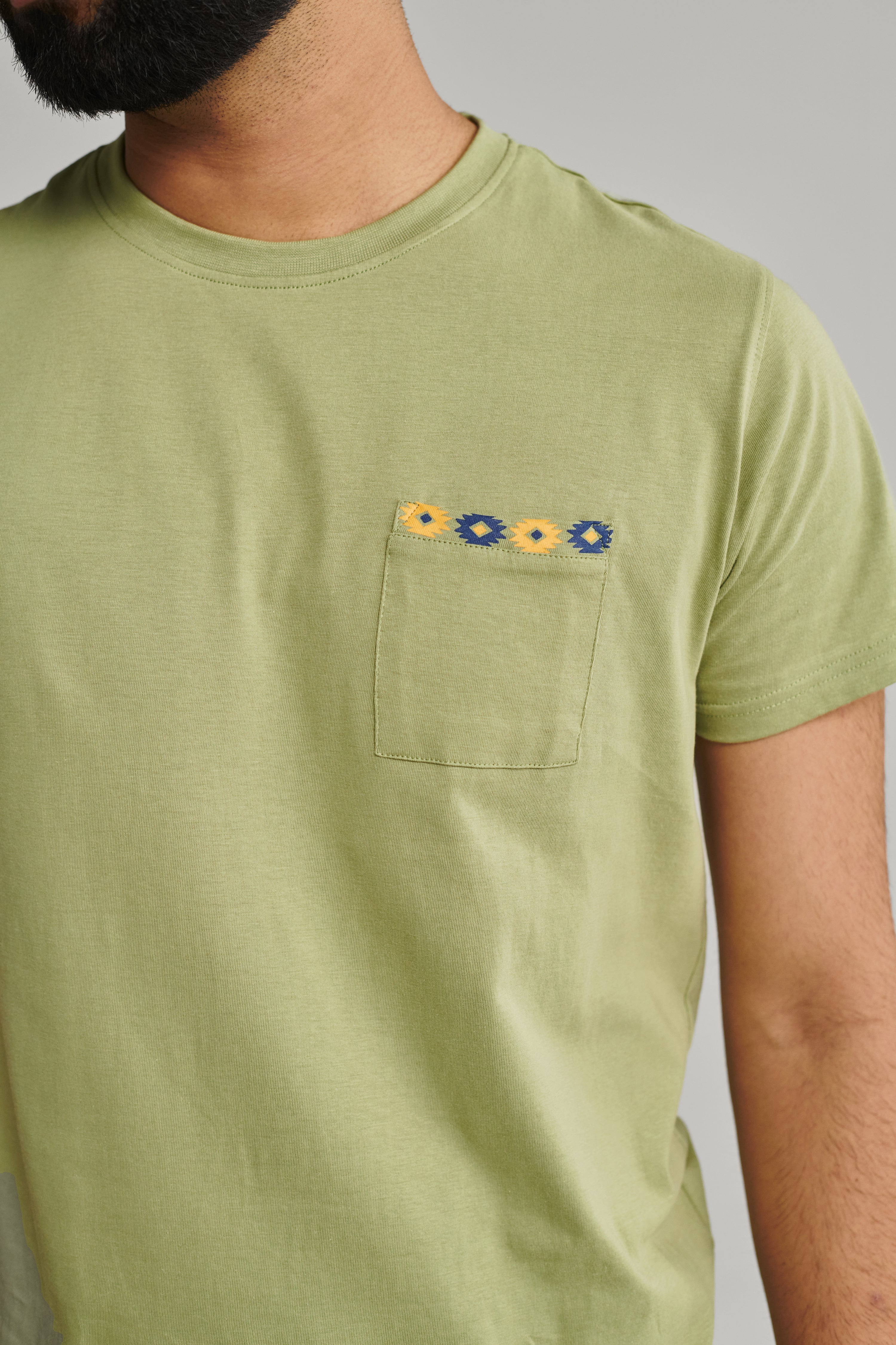 MEN'S OLIVE SLIM FIT T SHIRT