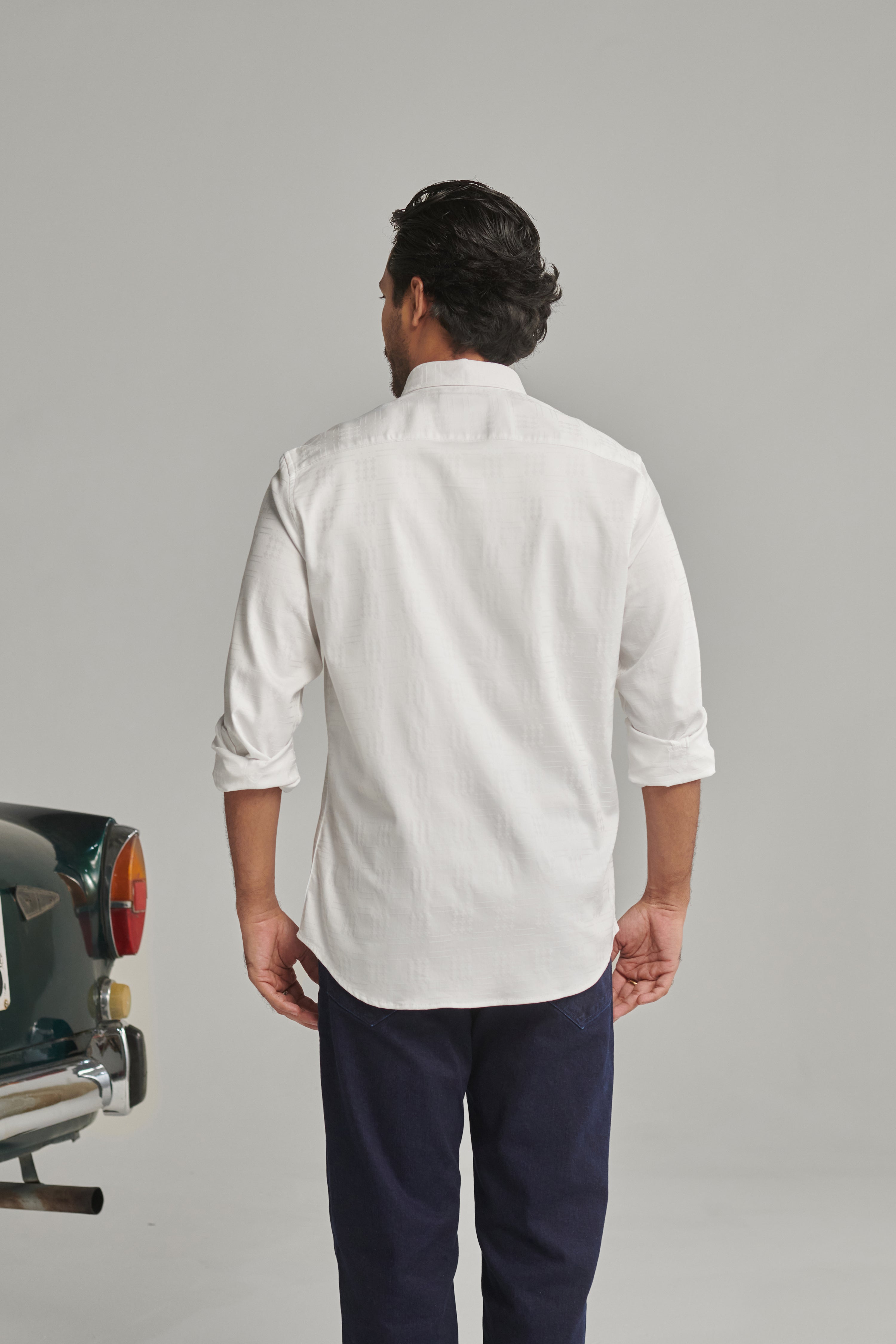 MEN'S WHITE SOLID SLIM FIT SHIRT