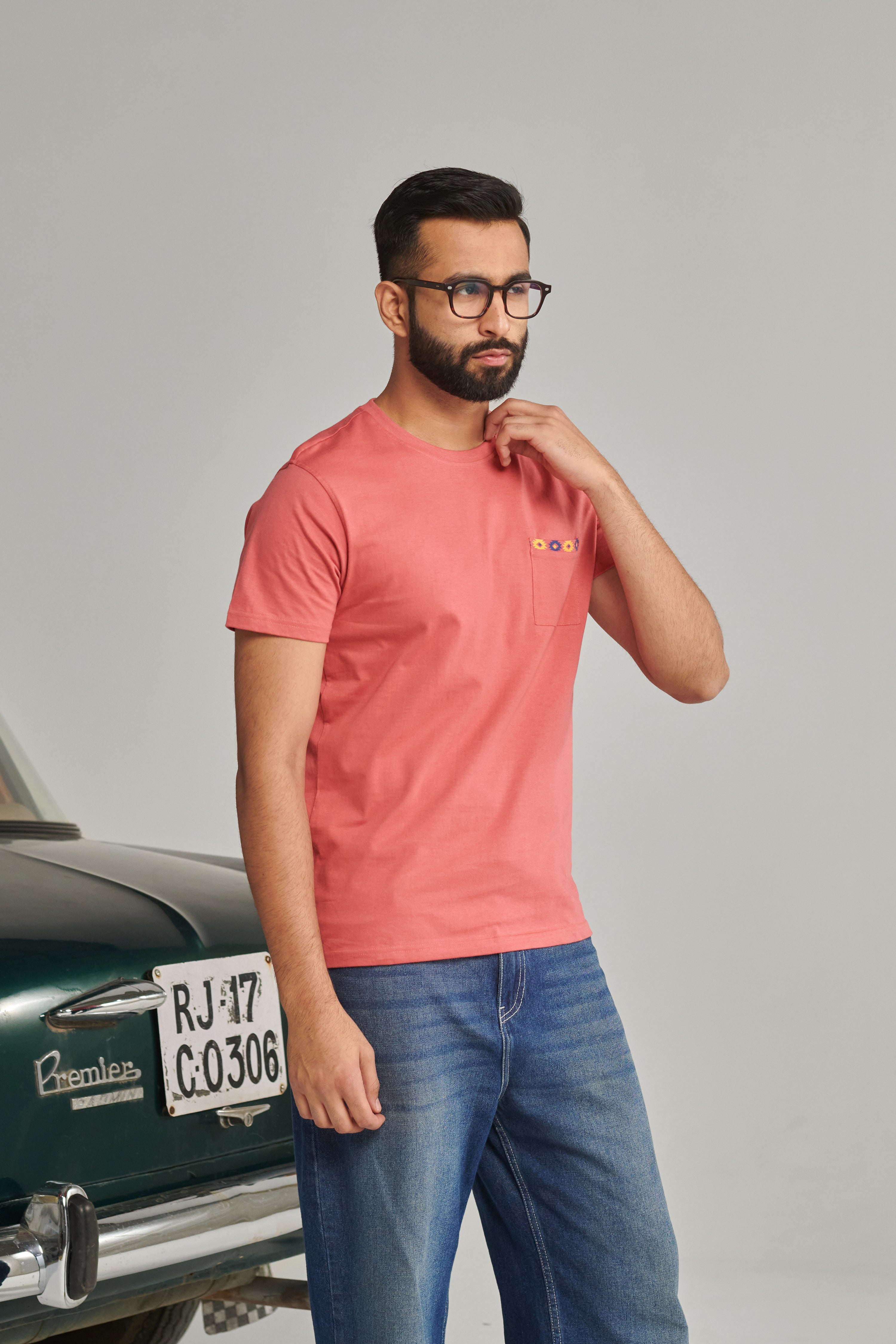 MEN'S LT RED SLIM FIT T SHIRT