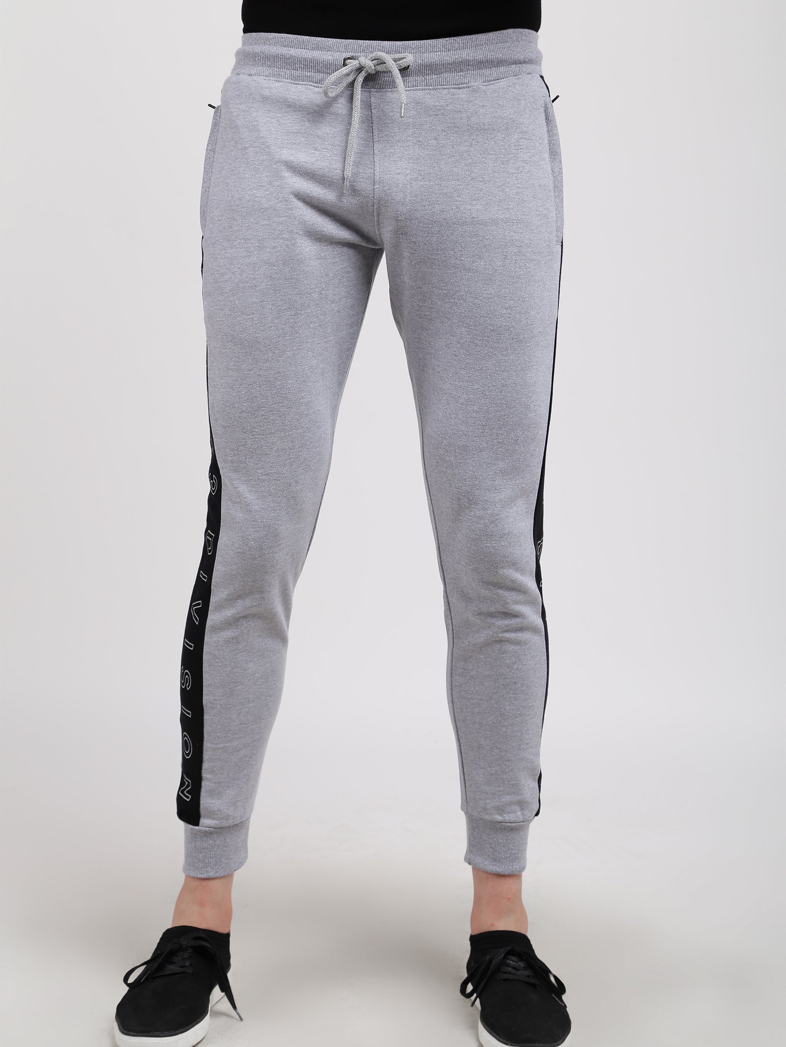 MEN'S GREY SOLID REGULAR FIT KNITTED JOGGER